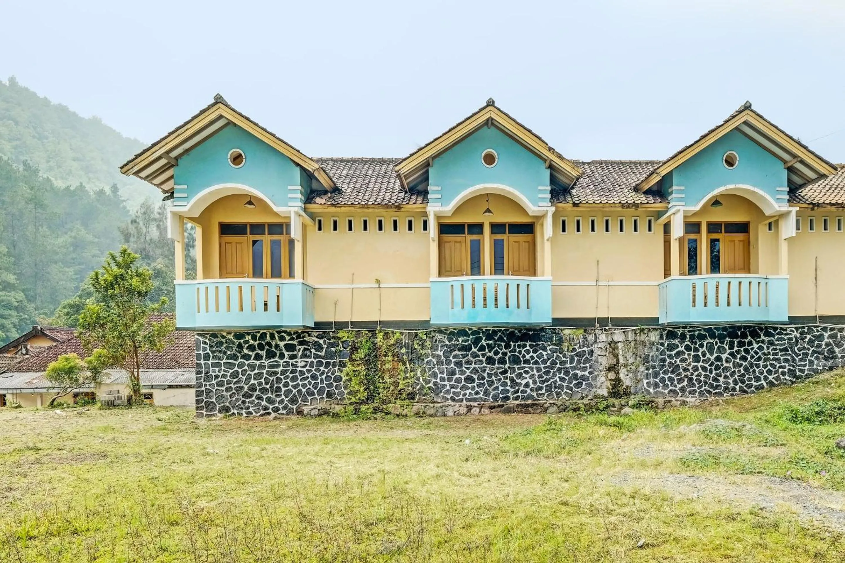 Facade/entrance in SPOT ON 92408 Hotel Renata 2