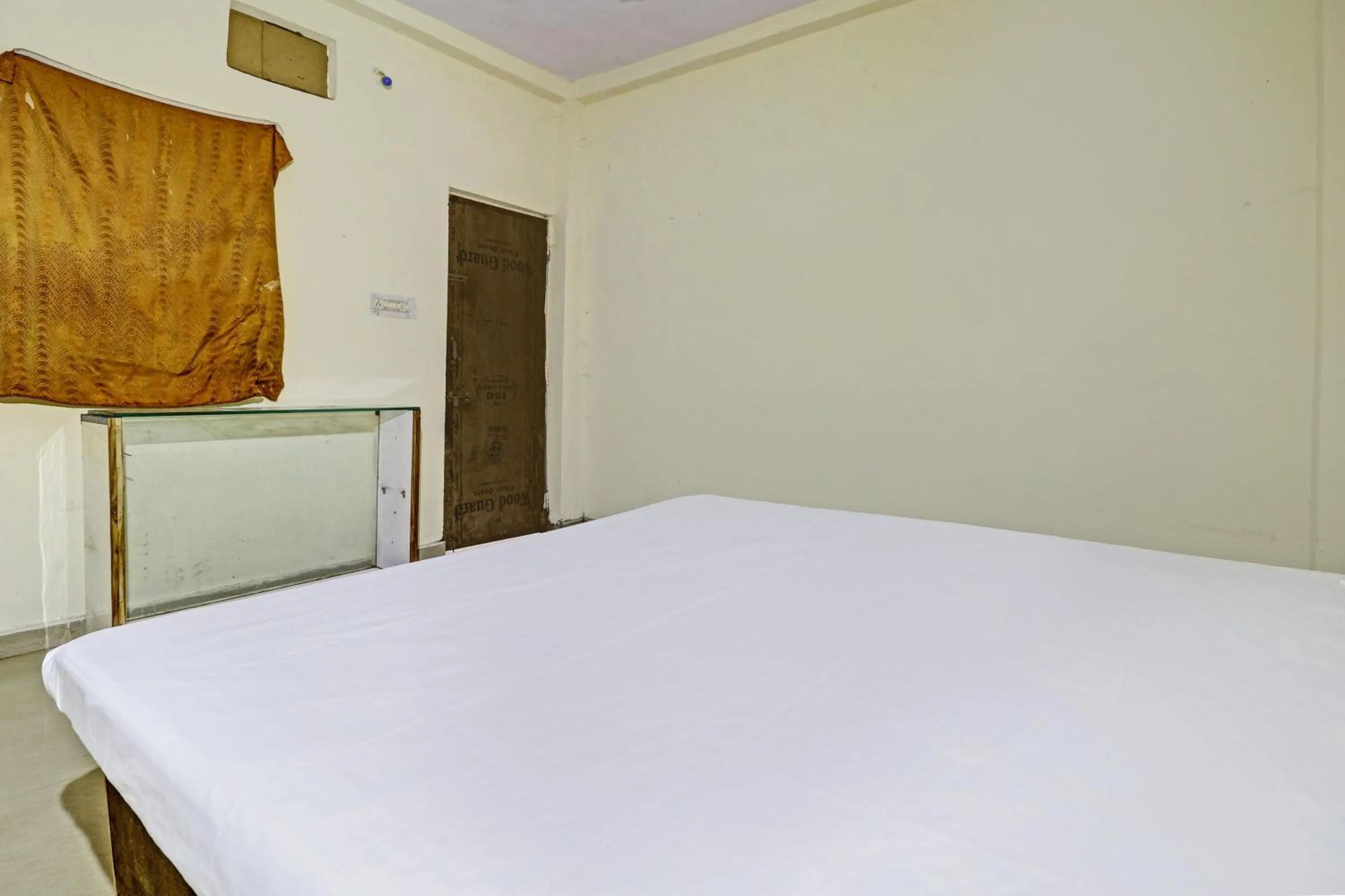 Bedroom in SPOT ON 81062 Moonlight Hotel