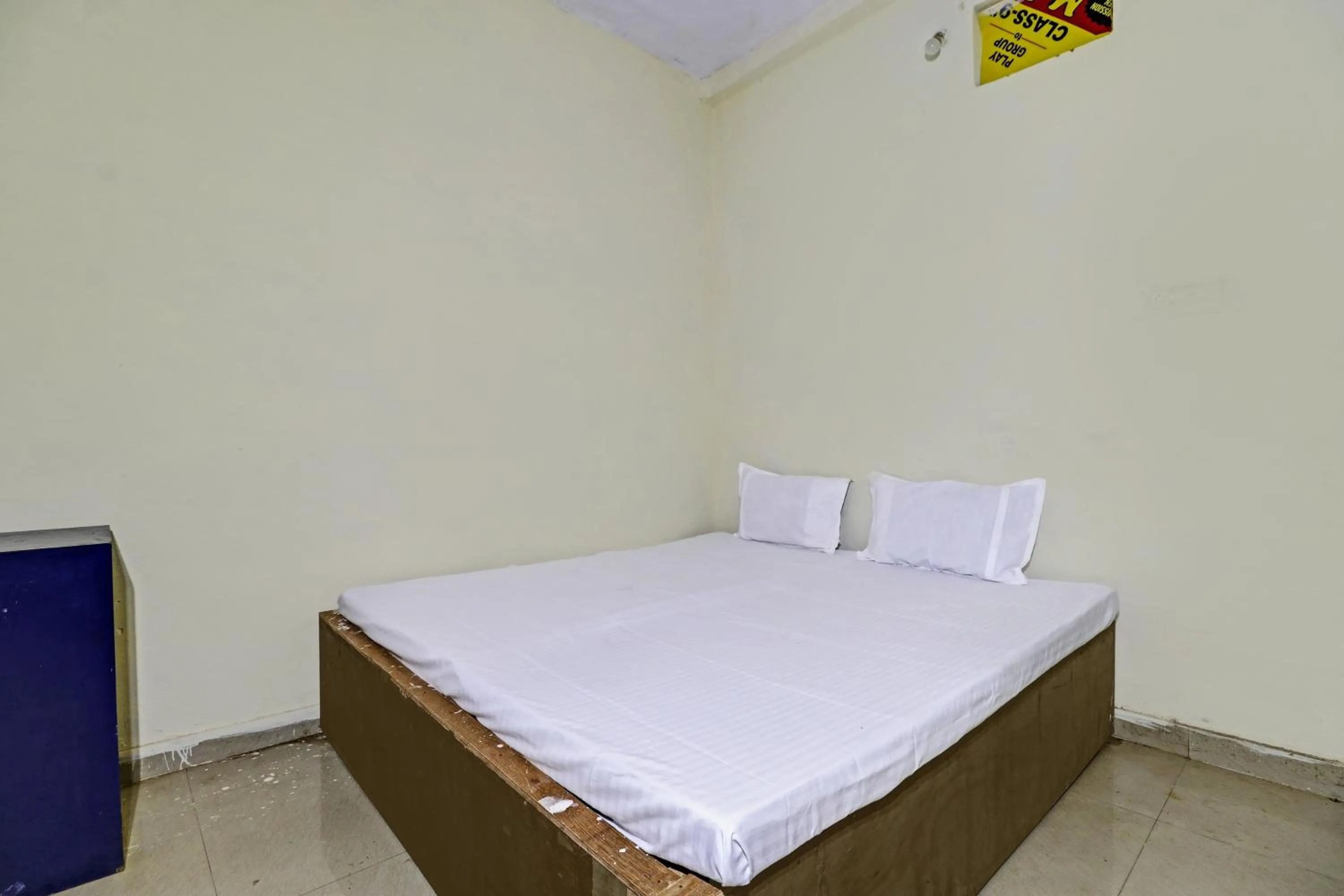 Bedroom in SPOT ON 81062 Moonlight Hotel