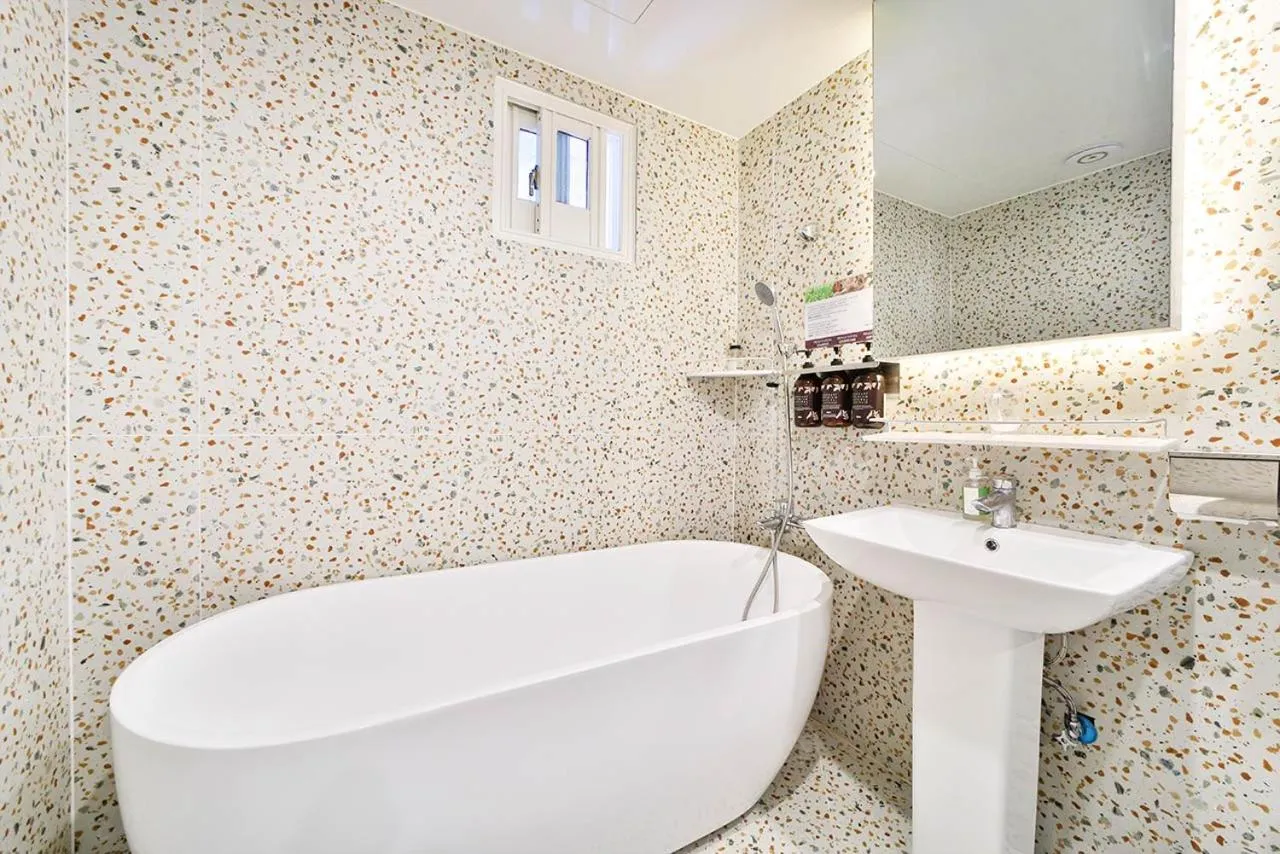 Hotel February Tongyeong Jukrim