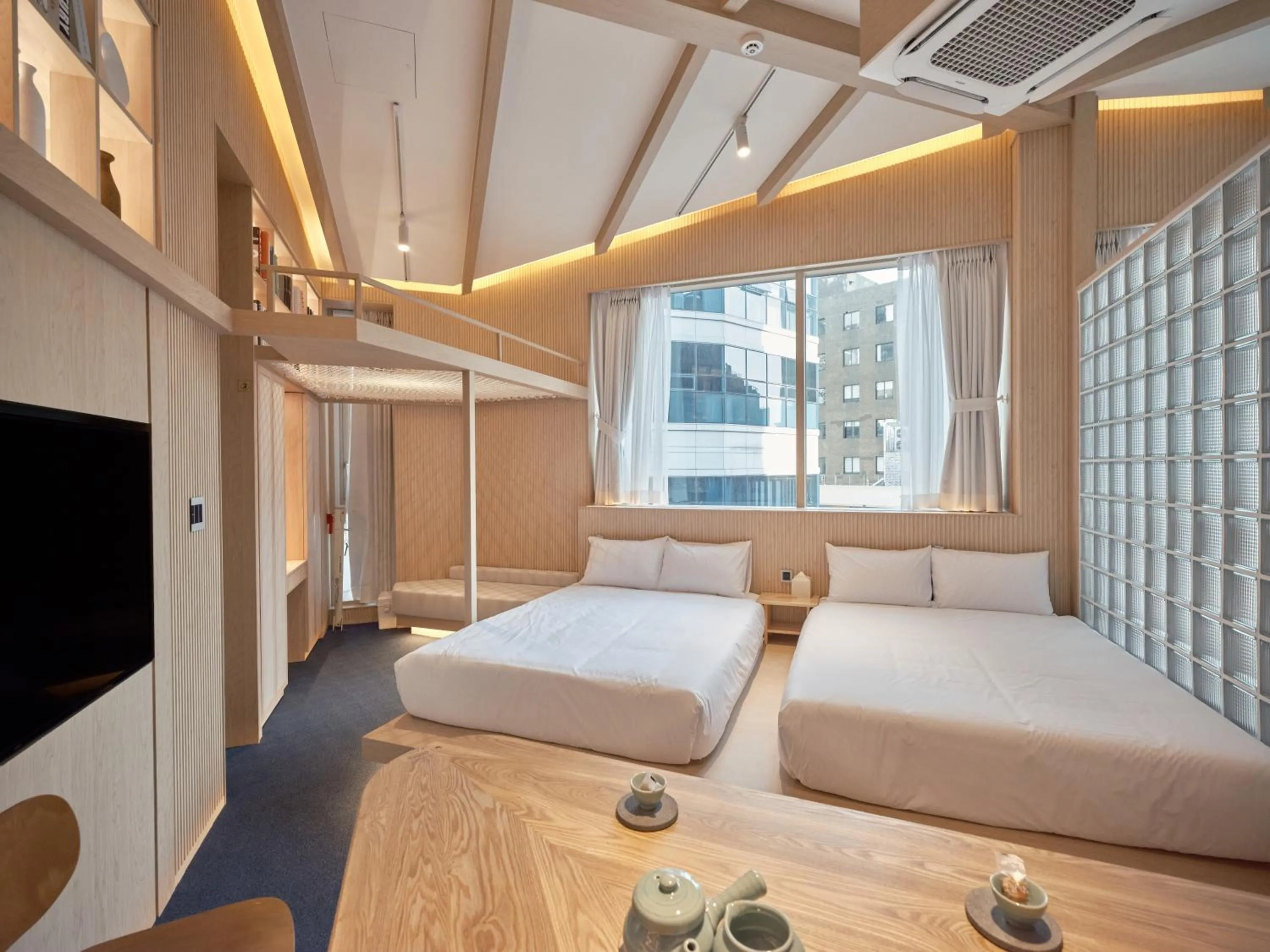 Bedroom, Bed in UH Suite Seoul Square