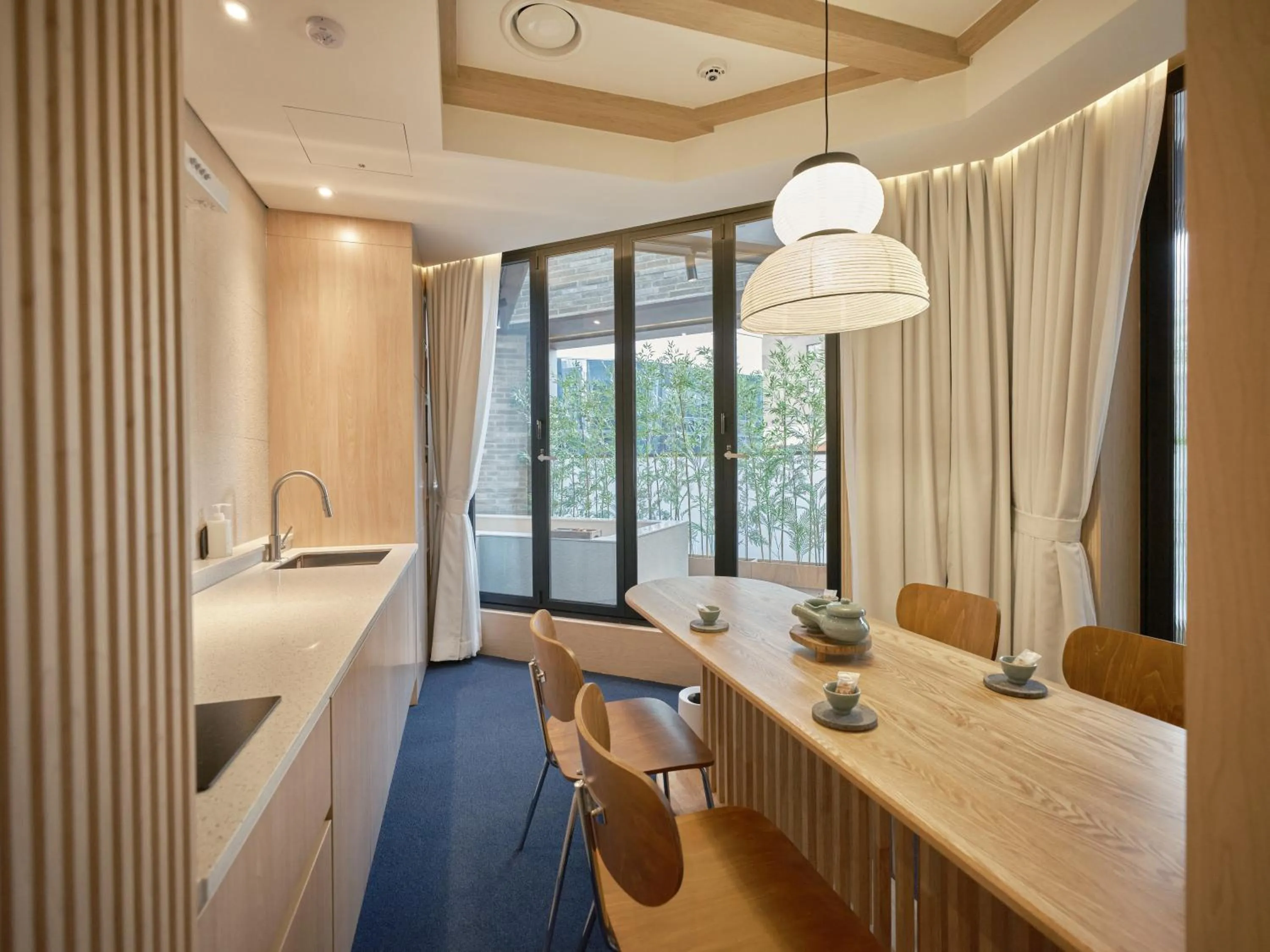 Dining area in UH Suite Seoul Square