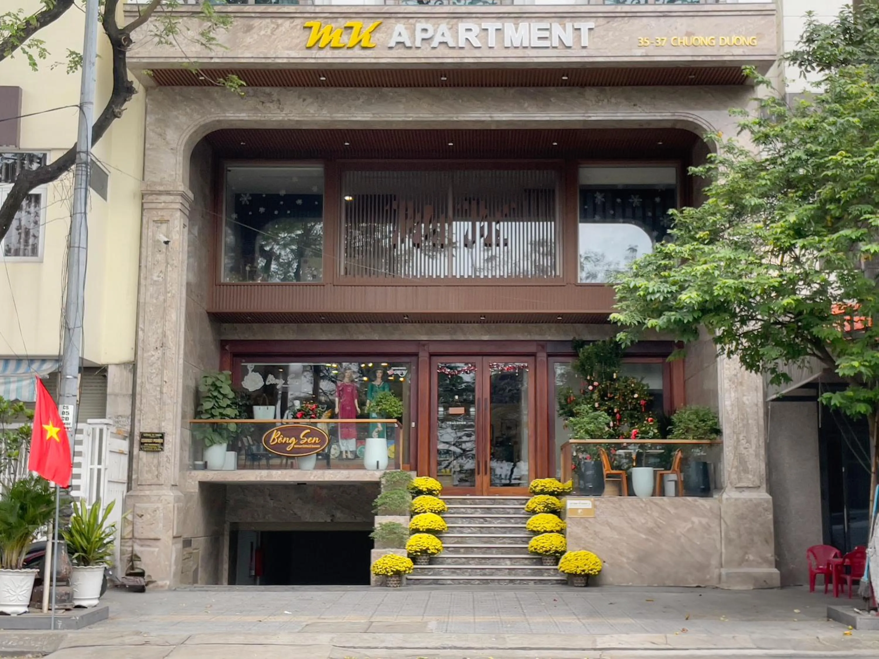 Property building in MK Riverside Apartment by Haviland