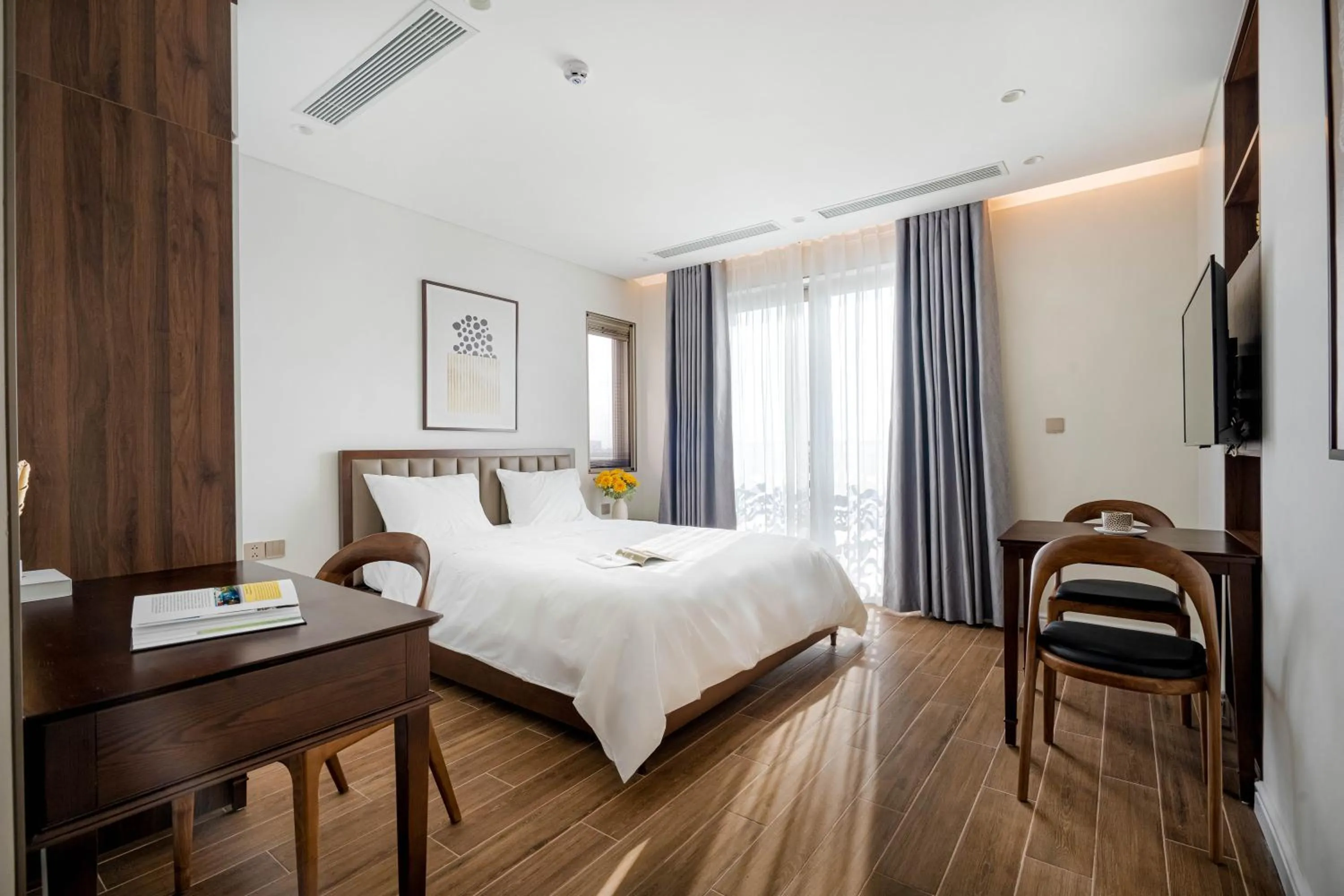 Property building, Bed in MK Riverside Apartment by Haviland