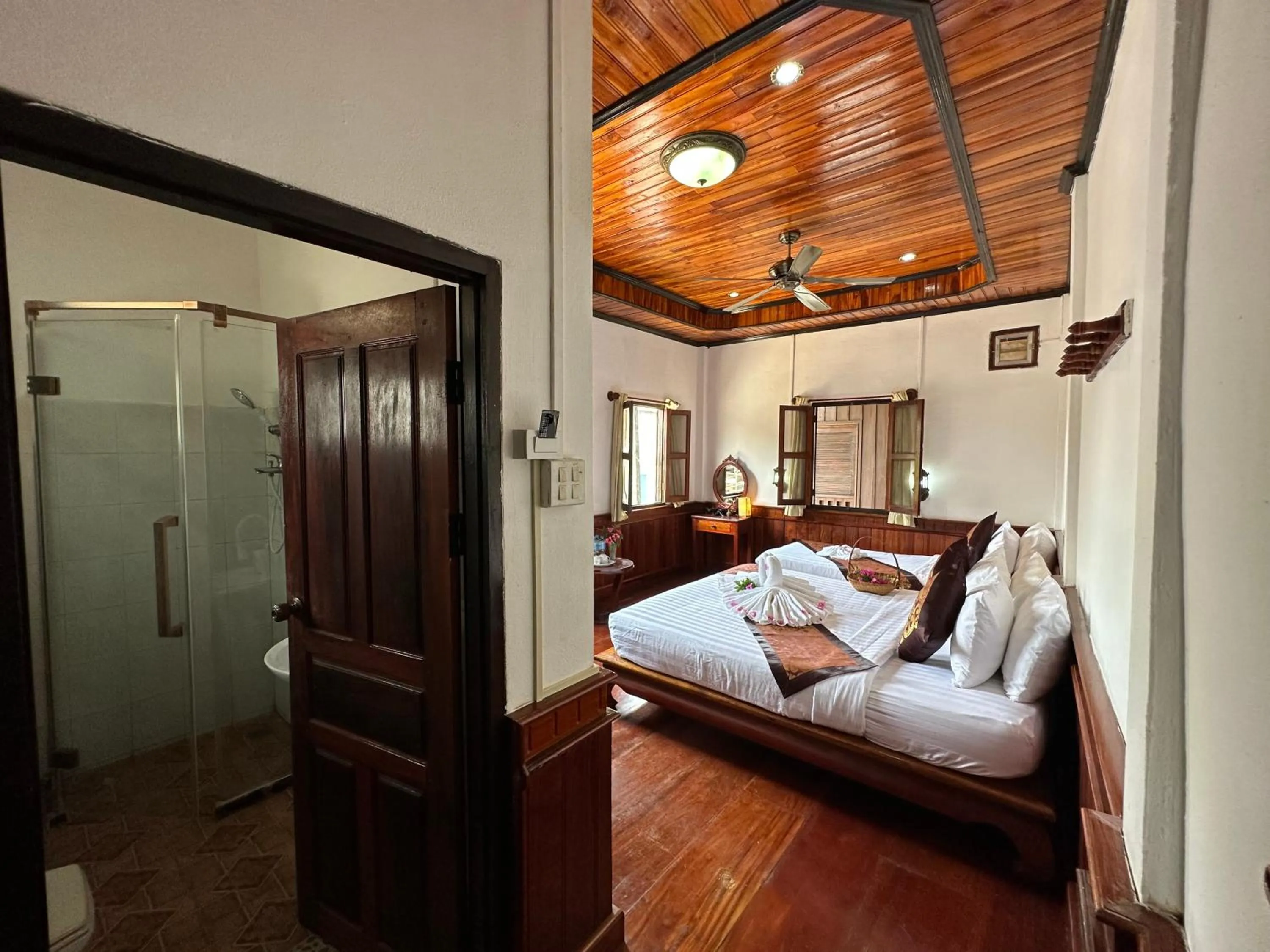 Photo of the whole room, Bed in Villa Thida Mekong Riverside