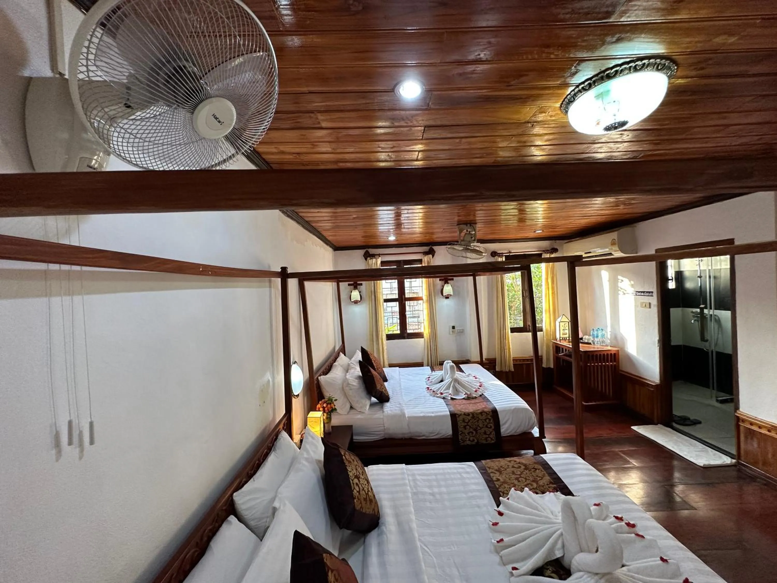 Photo of the whole room, Bed in Villa Thida Mekong Riverside