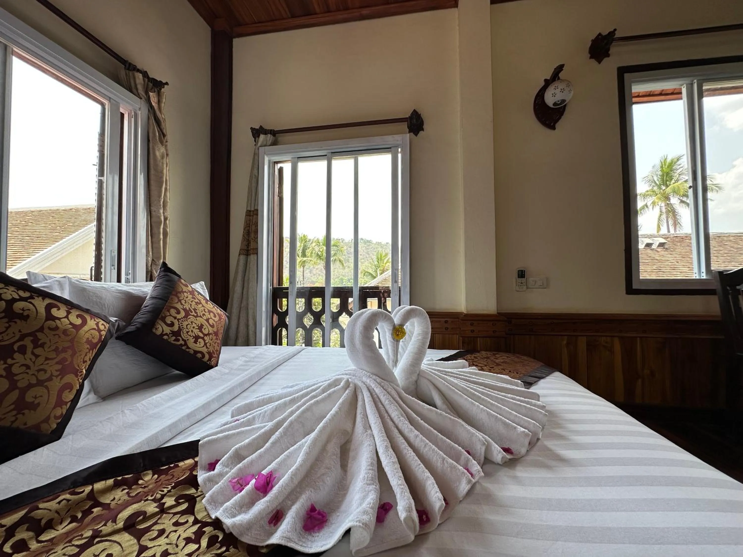 View (from property/room), Bed in Villa Thida Mekong Riverside