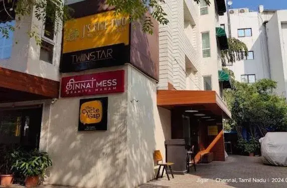 Treebo Premium Twin Star Treebo Premium Twin Star