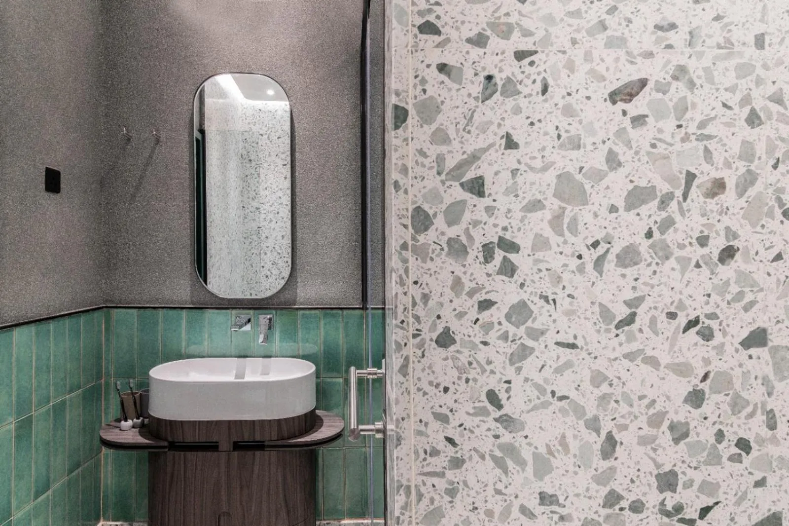 Bathroom in Hillwood House Hotel