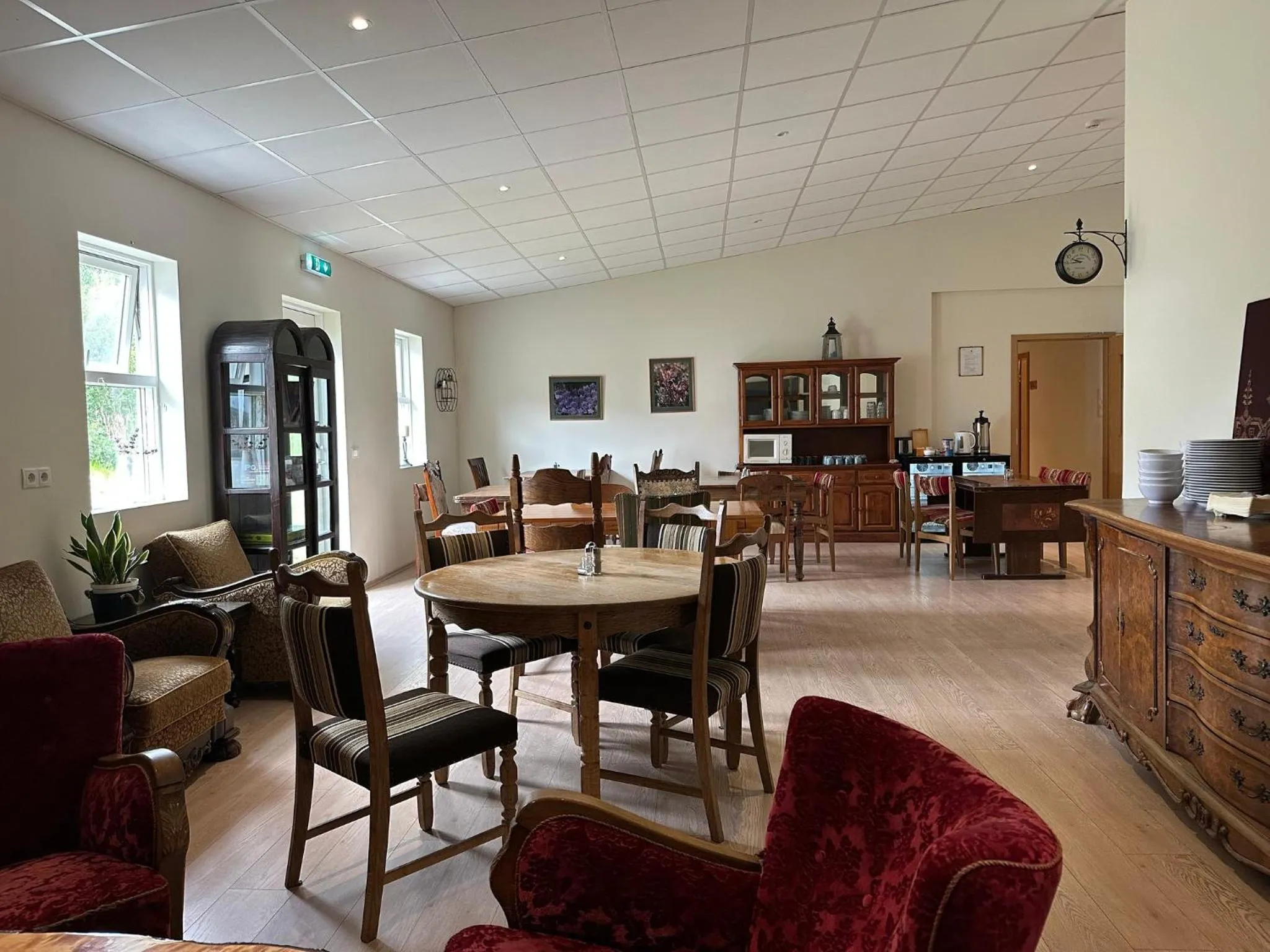 Breakfast in Studlagil INN Hostel