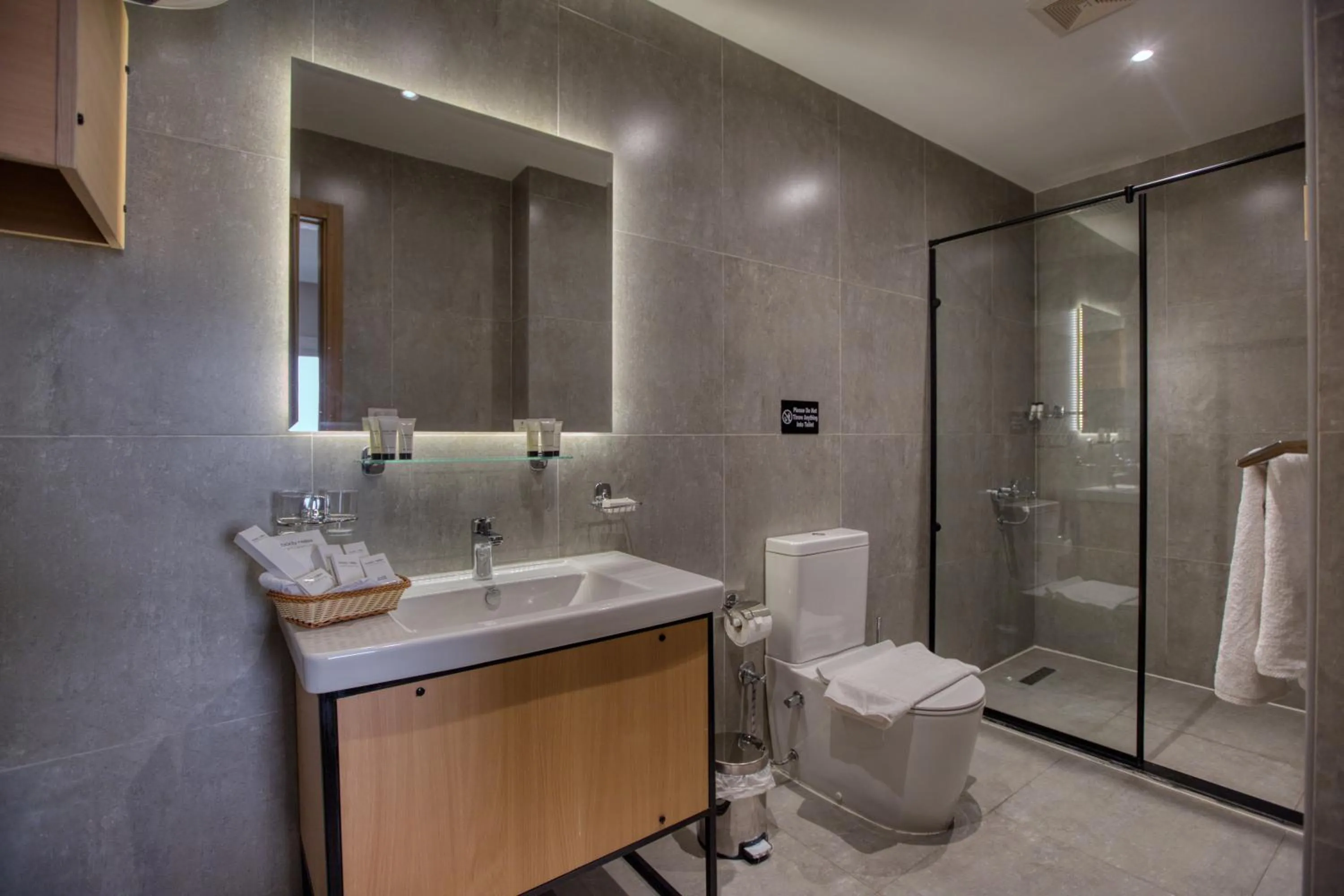 Shower in Locanda Museum Hotel