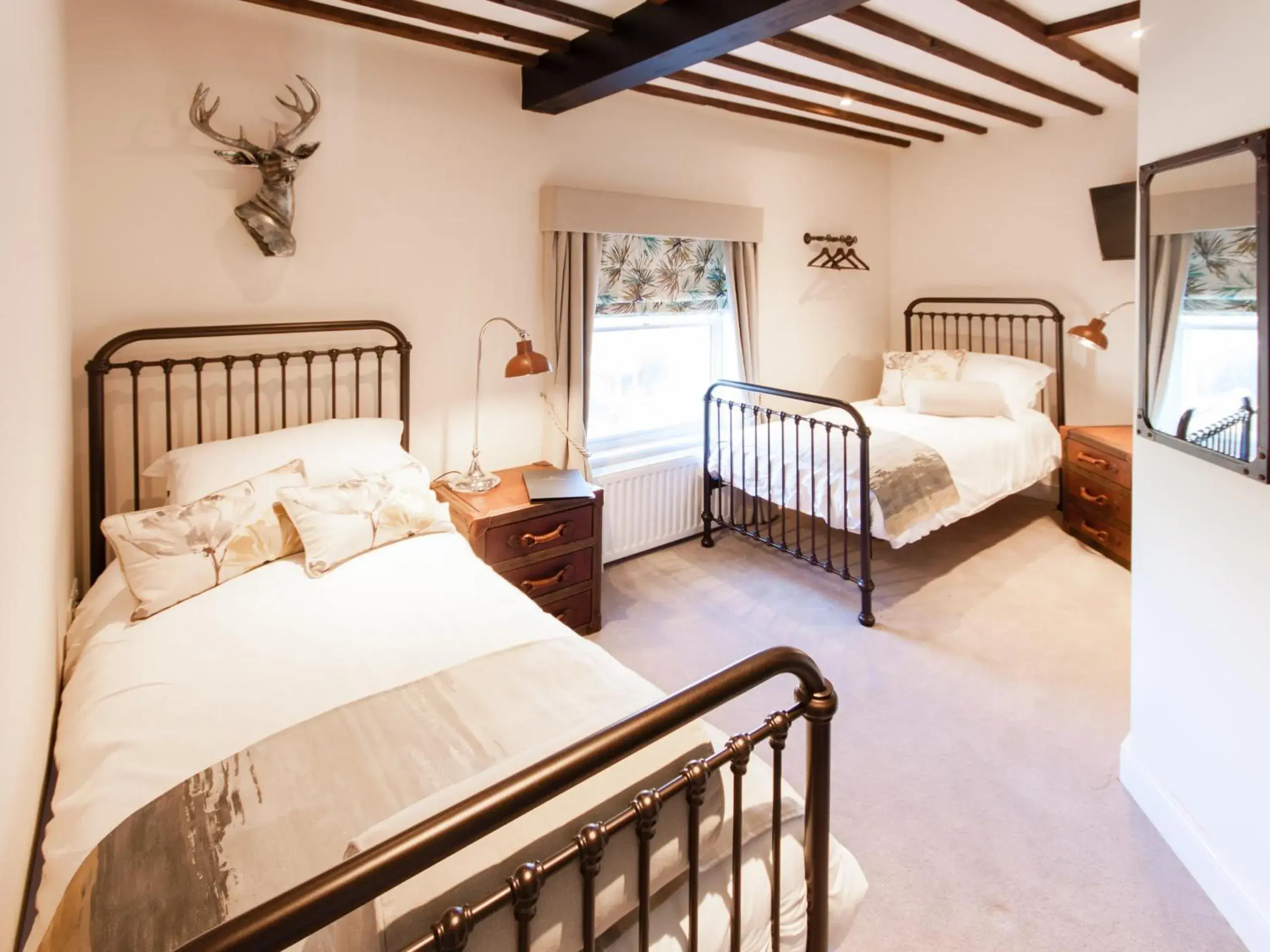 Deluxe Twin Room in The Powell Deluxe Twin Room in The Powell