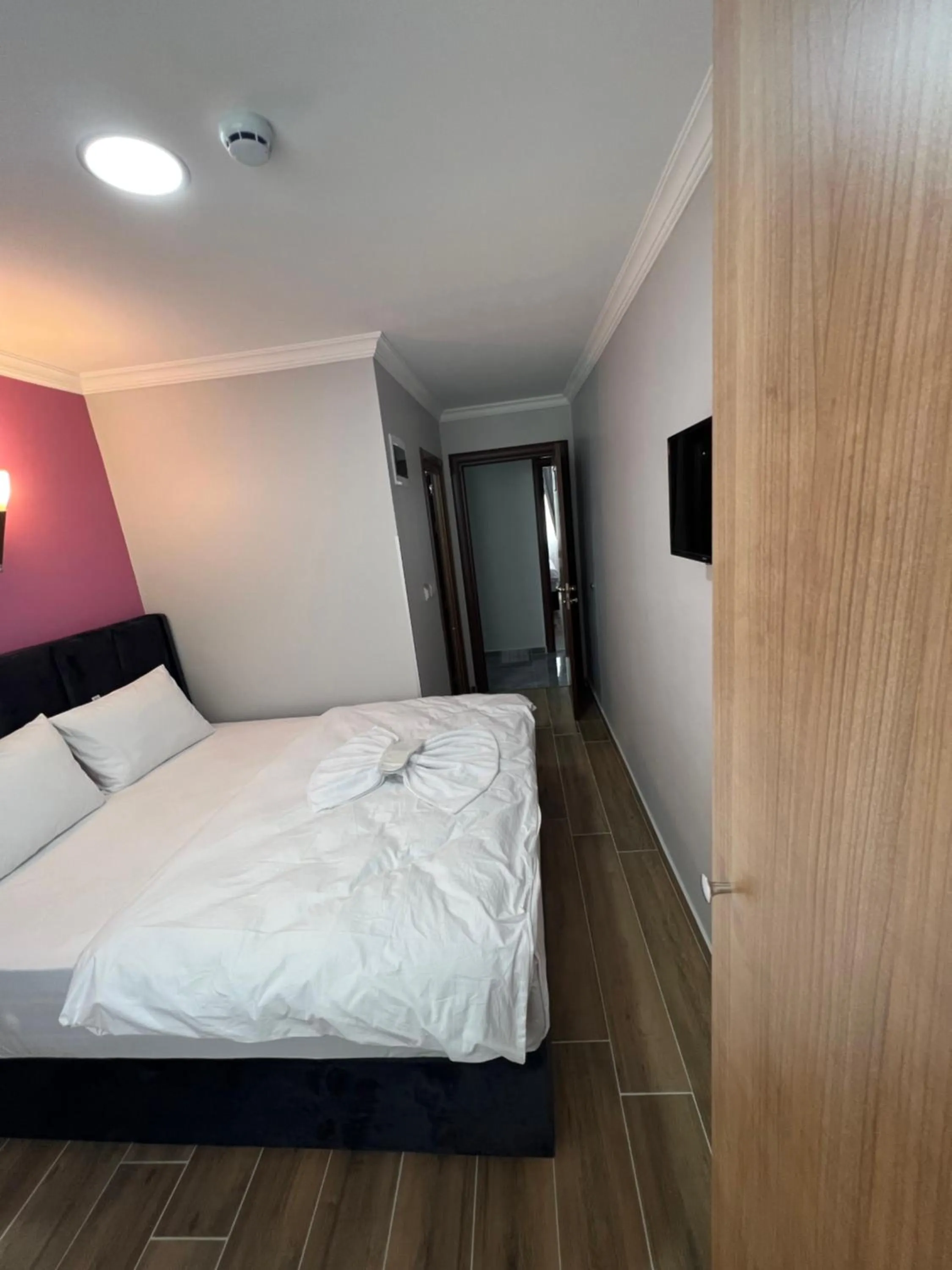 Bed in MİRHAN HOTEL