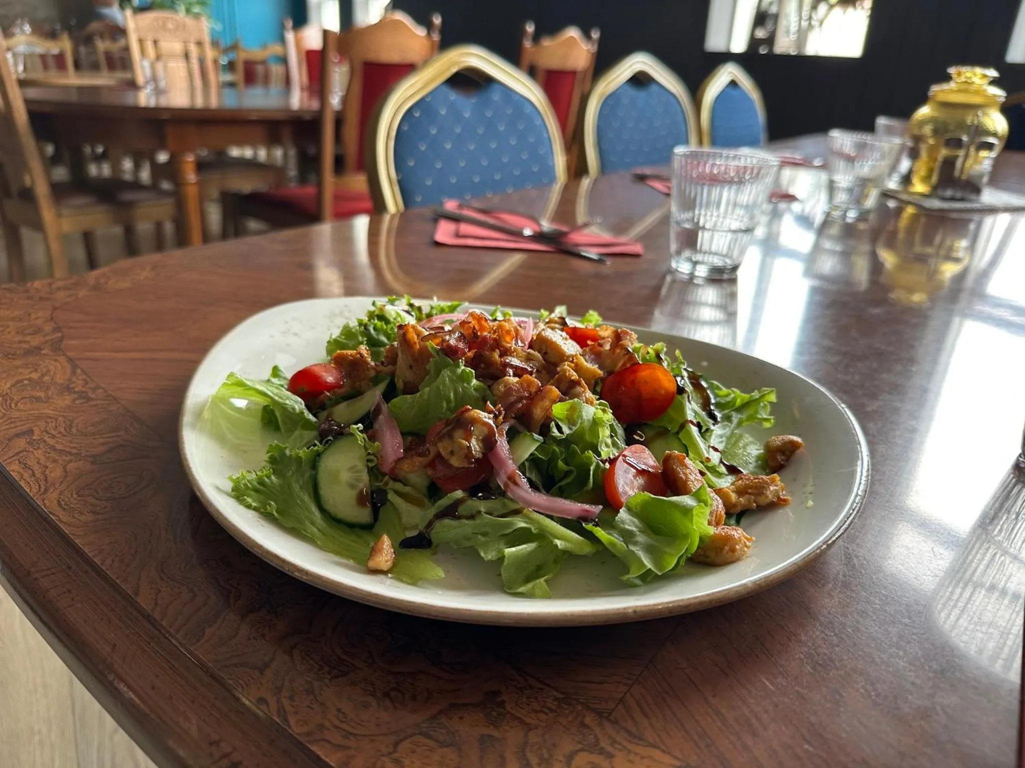 Restaurant/places to eat in Hotel Studlagil