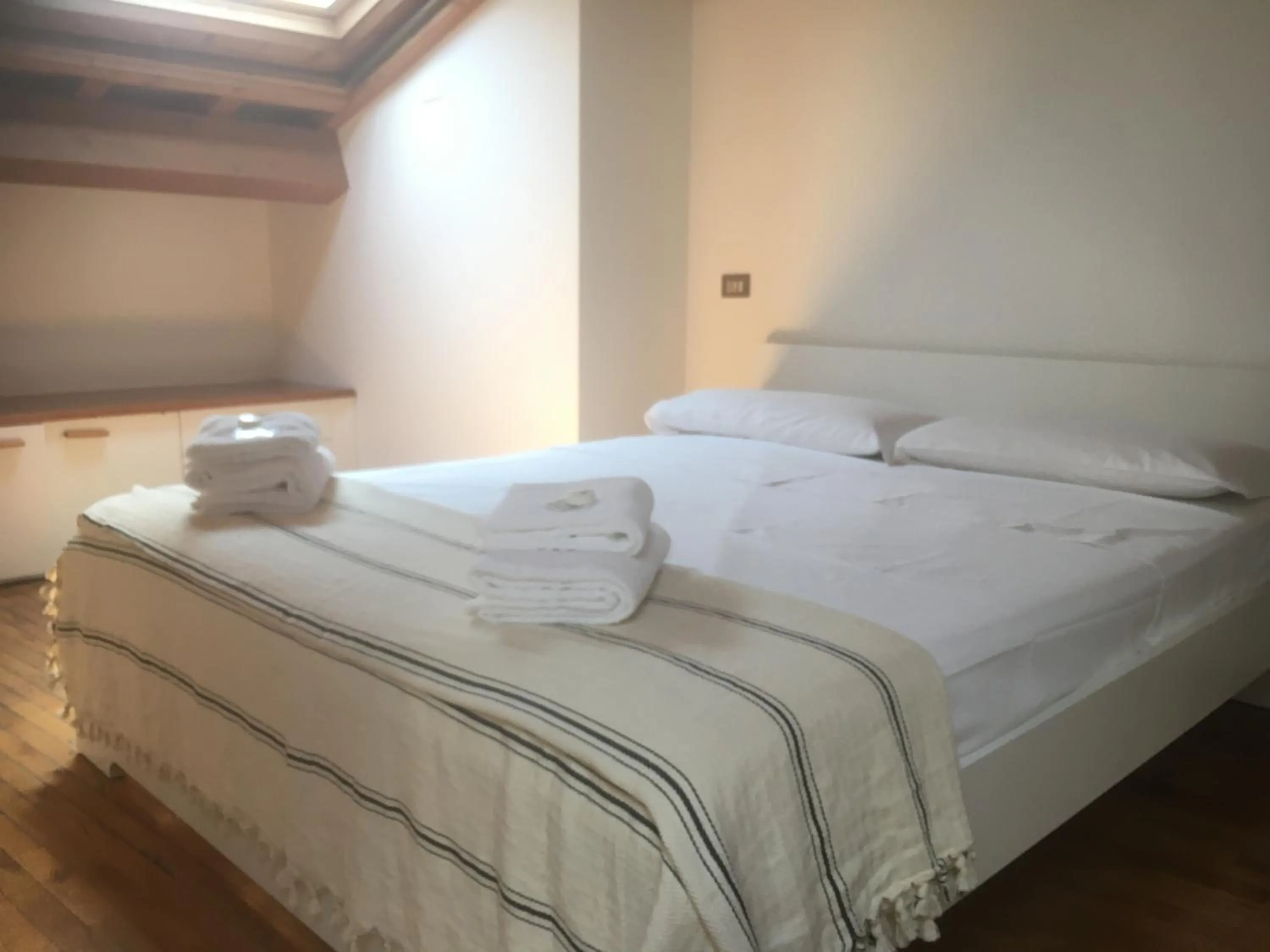 Bedroom, Bed in VERONETTA 52