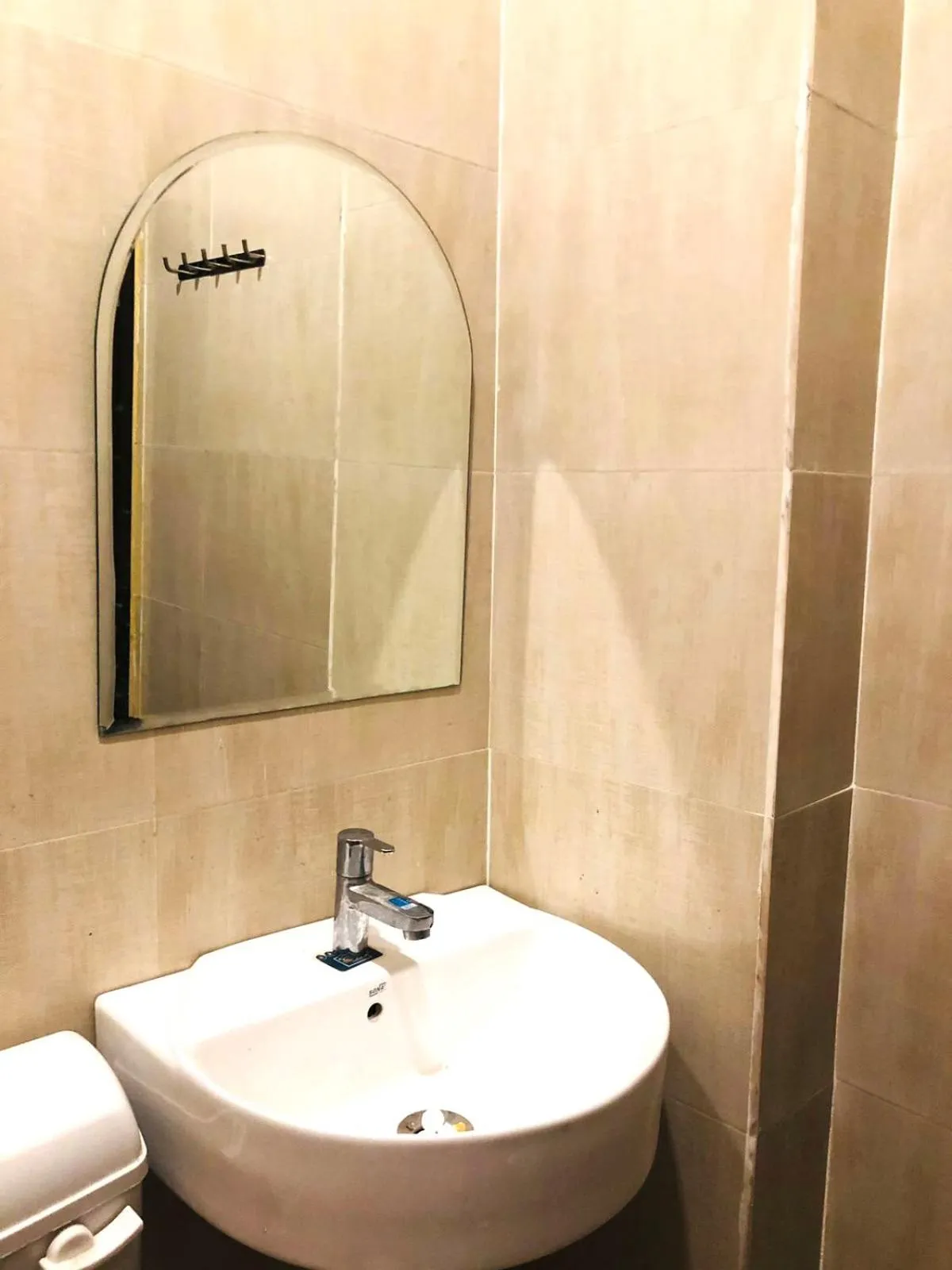 Bathroom in The Madaar House