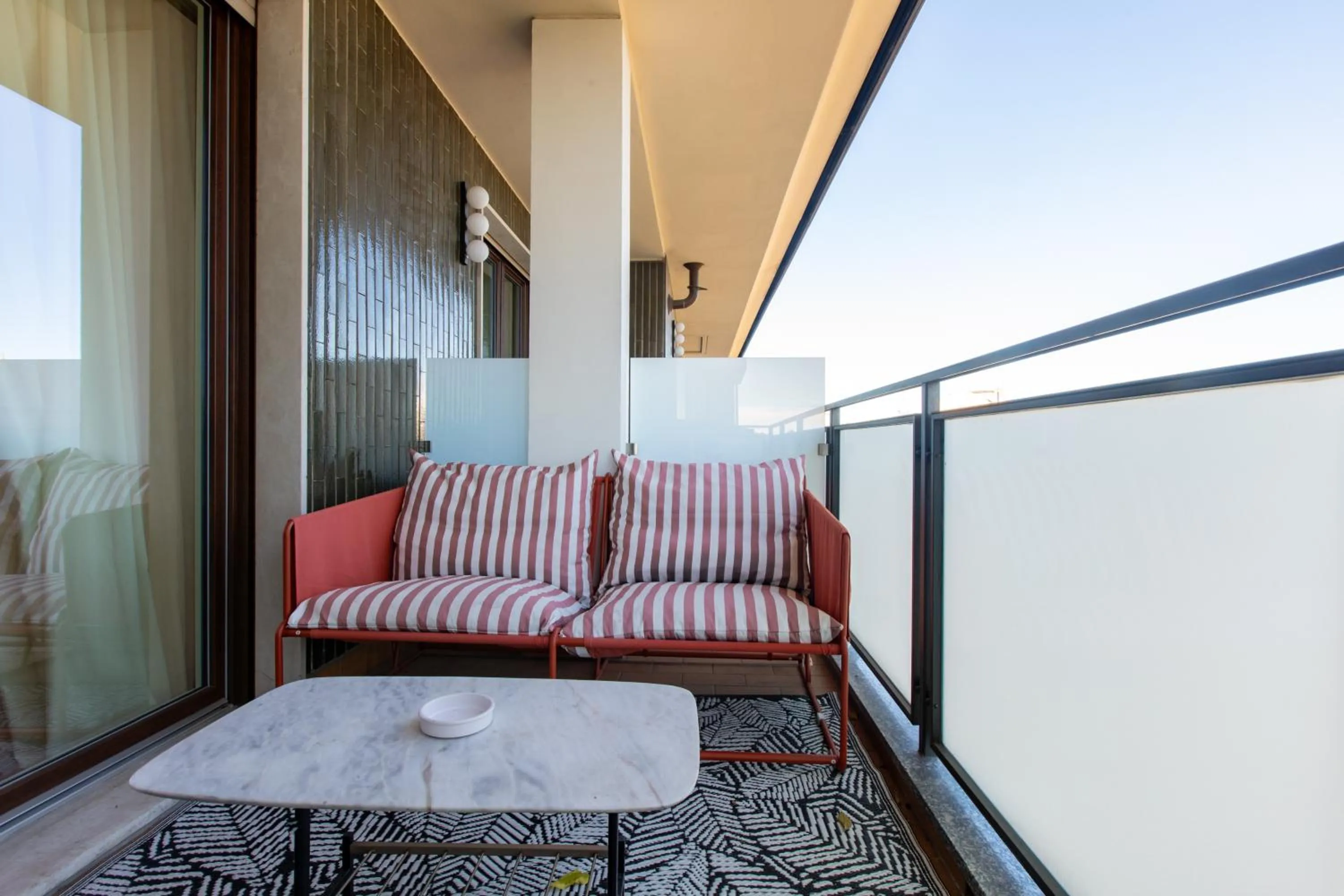 Balcony/Terrace in Daplace - Corso Sempione Suites