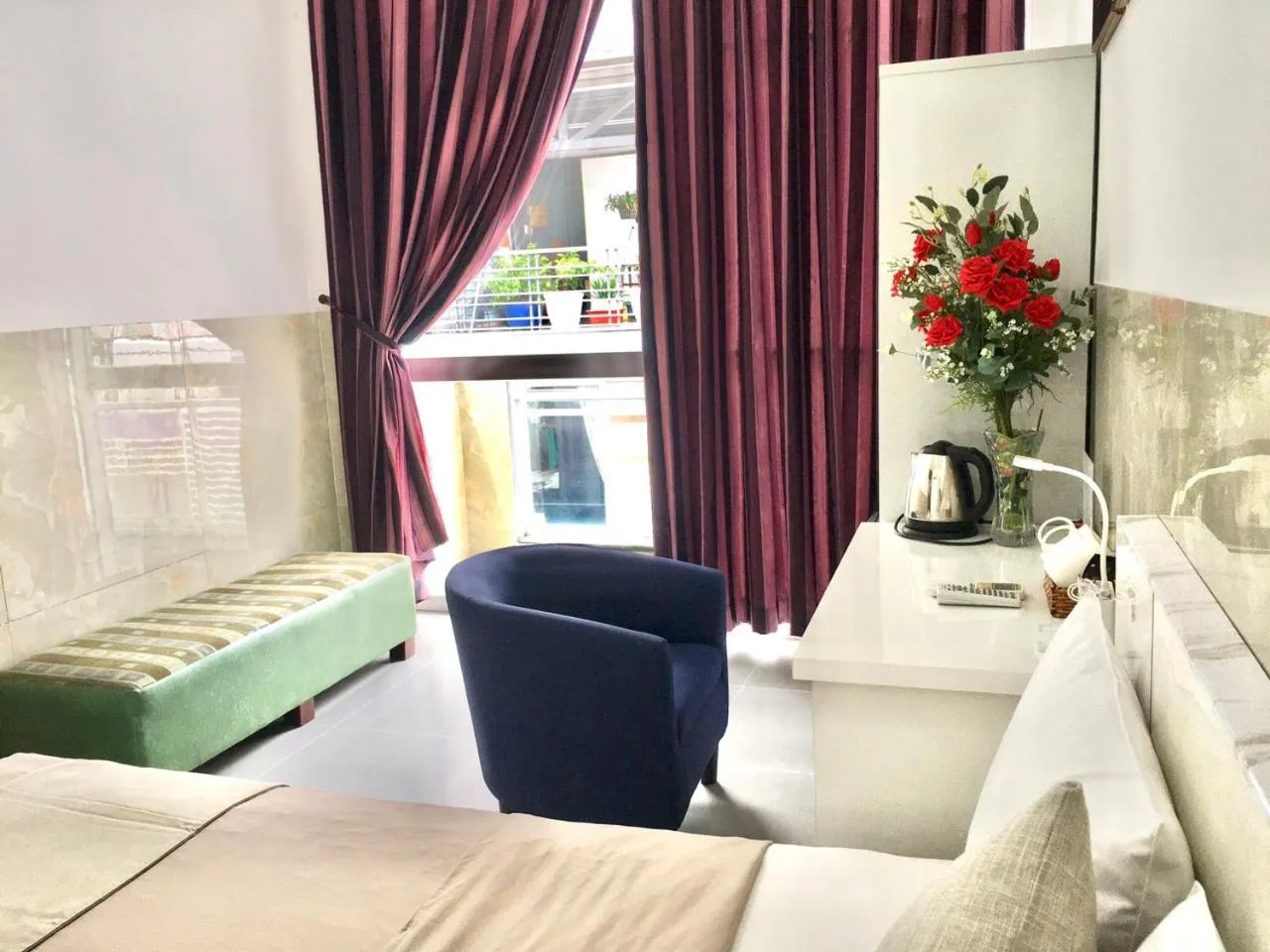 Bed in Saigon Cozy Hotel