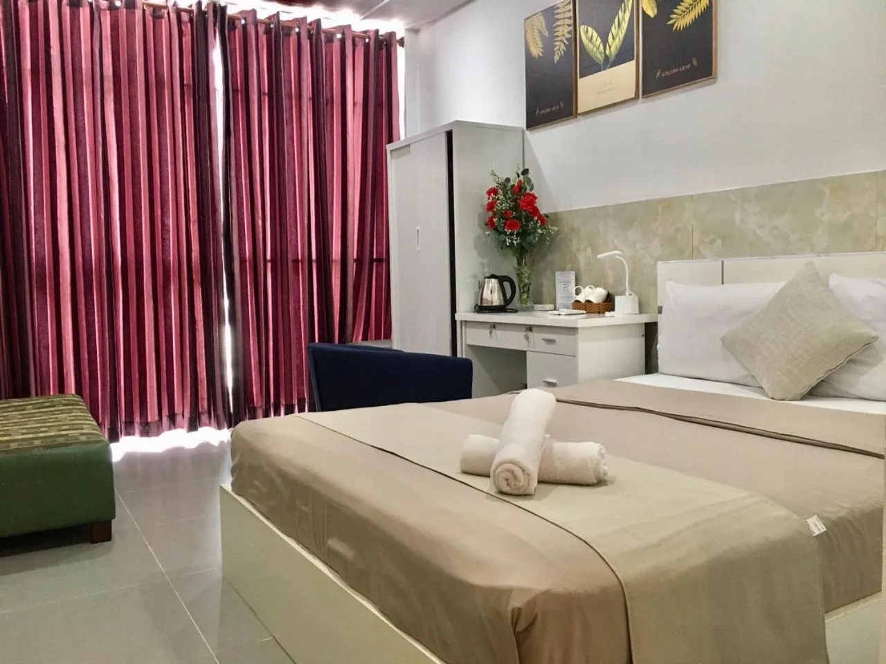 Bed in Saigon Cozy Hotel