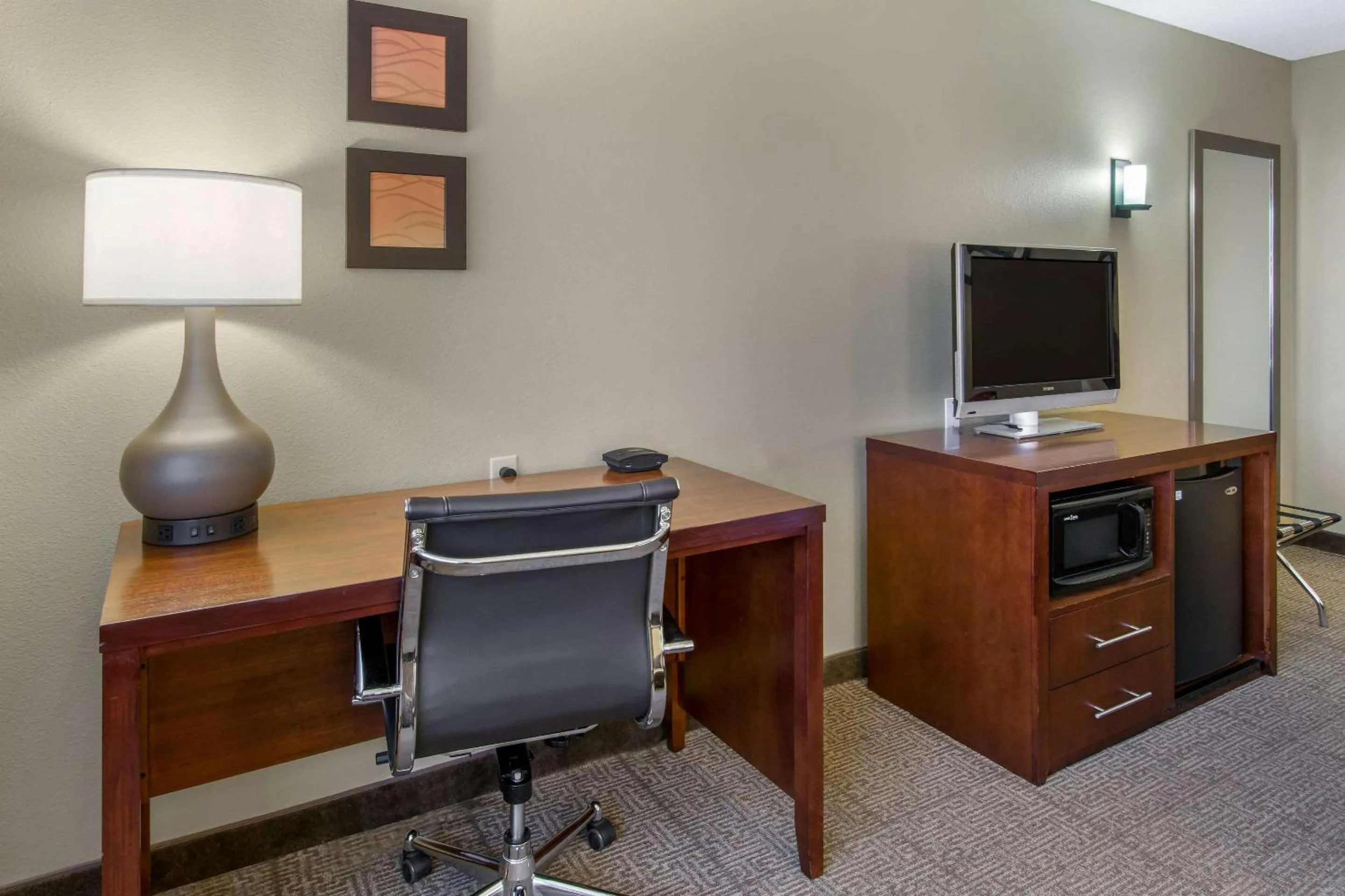 Bedroom in Comfort Inn Colville