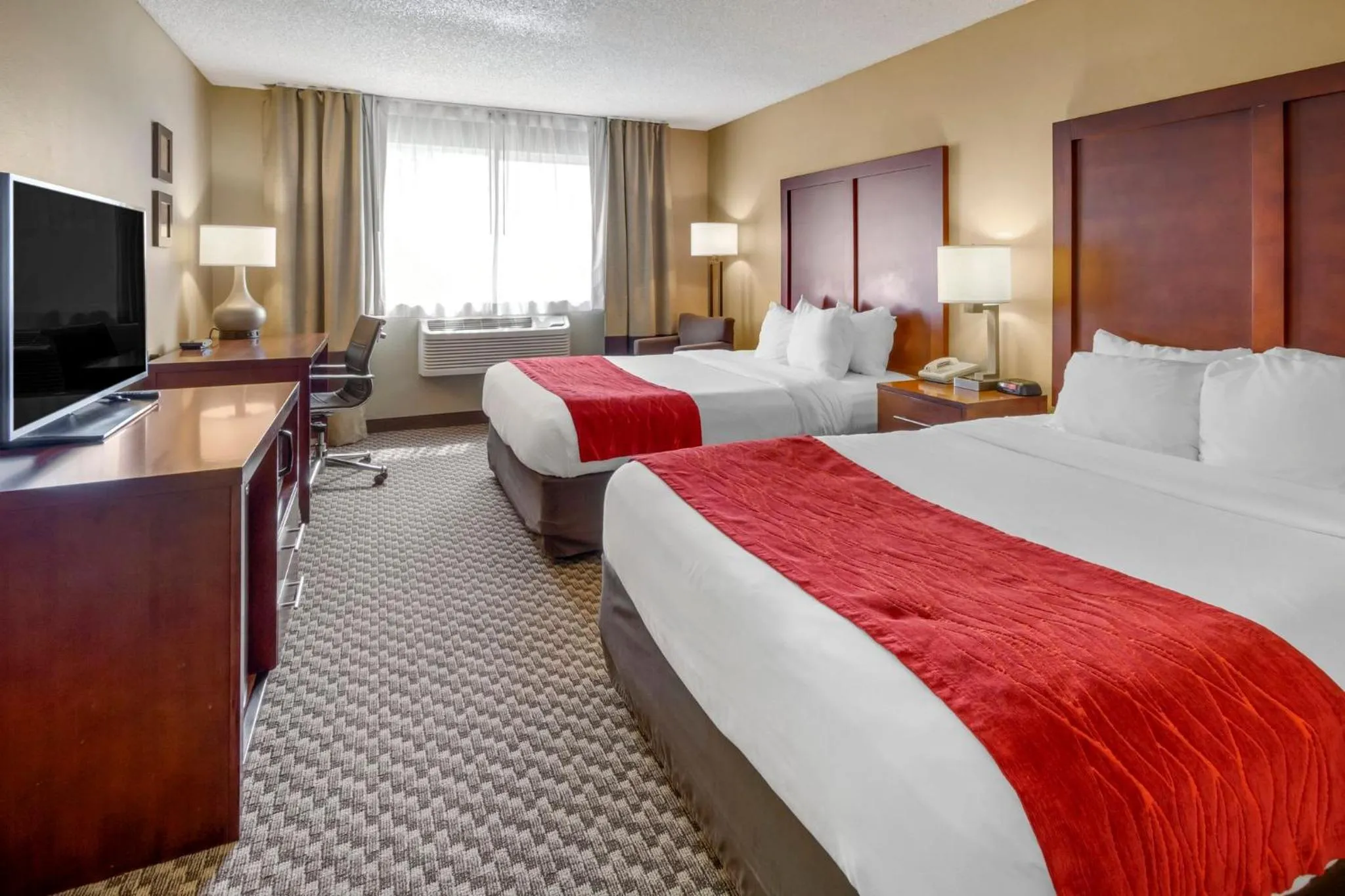 Photo of the whole room, Bed in Comfort Inn Colville