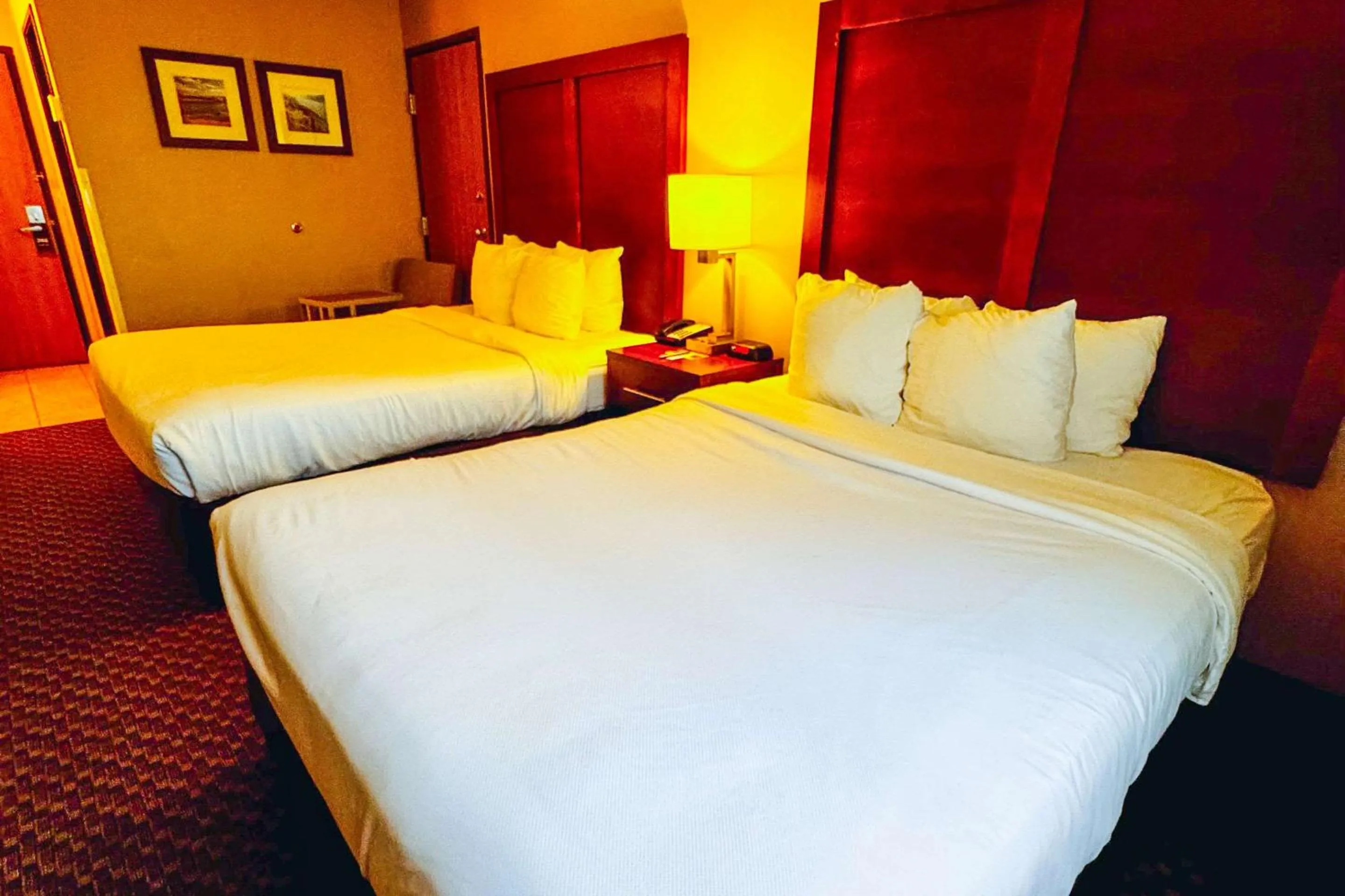 Bedroom, Bed in Comfort Inn Colville