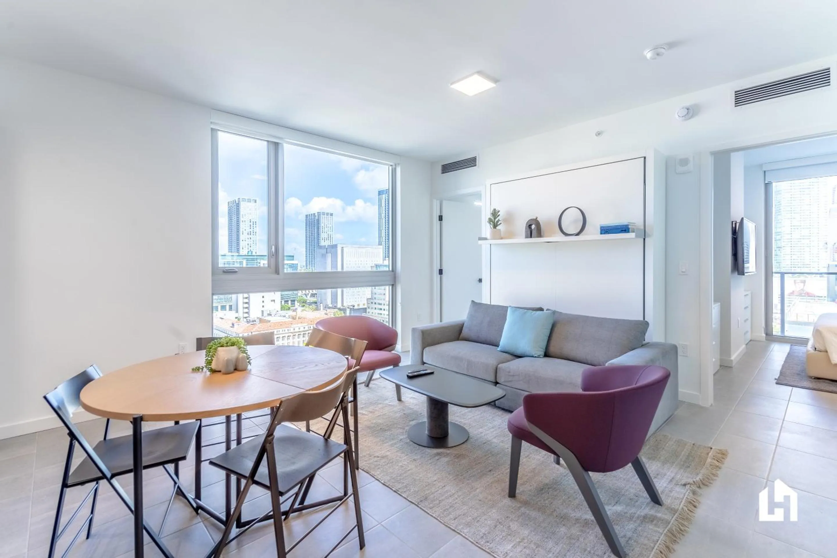 Living room in Downtown Miami Condos by Lua Host