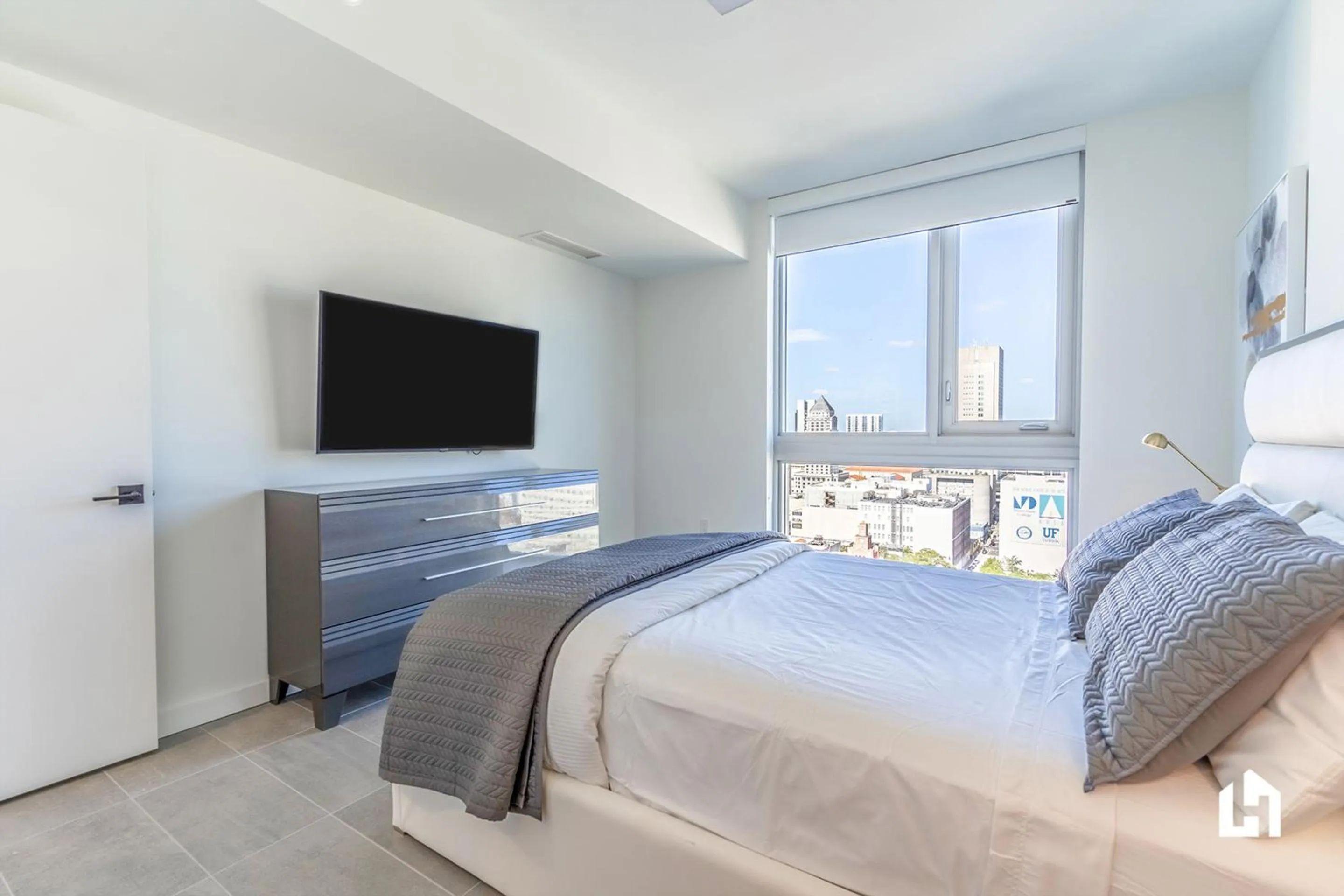 Bedroom, Bed in Downtown Miami Condos by Lua Host