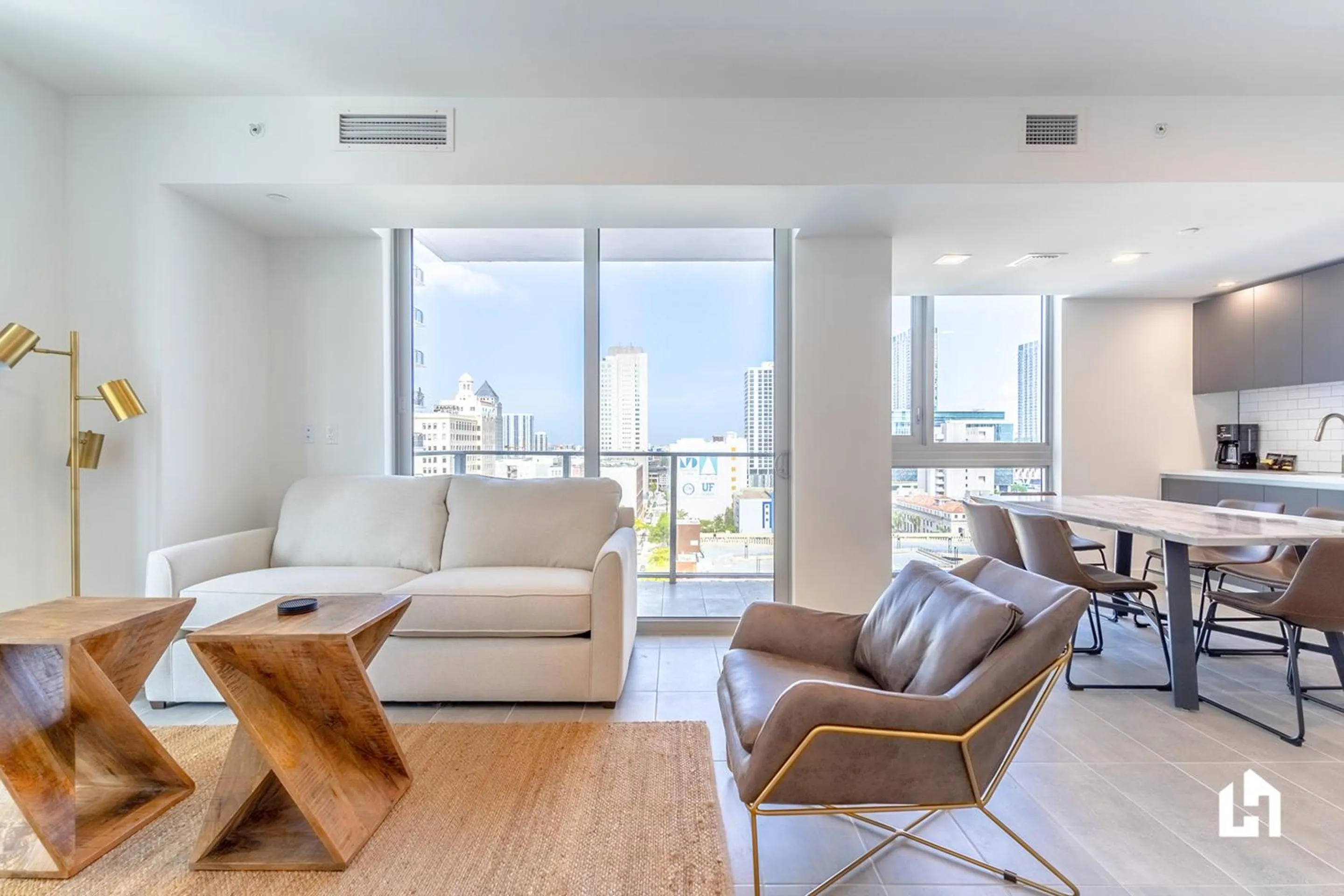 TV and multimedia in Downtown Miami Condos by Lua Host
