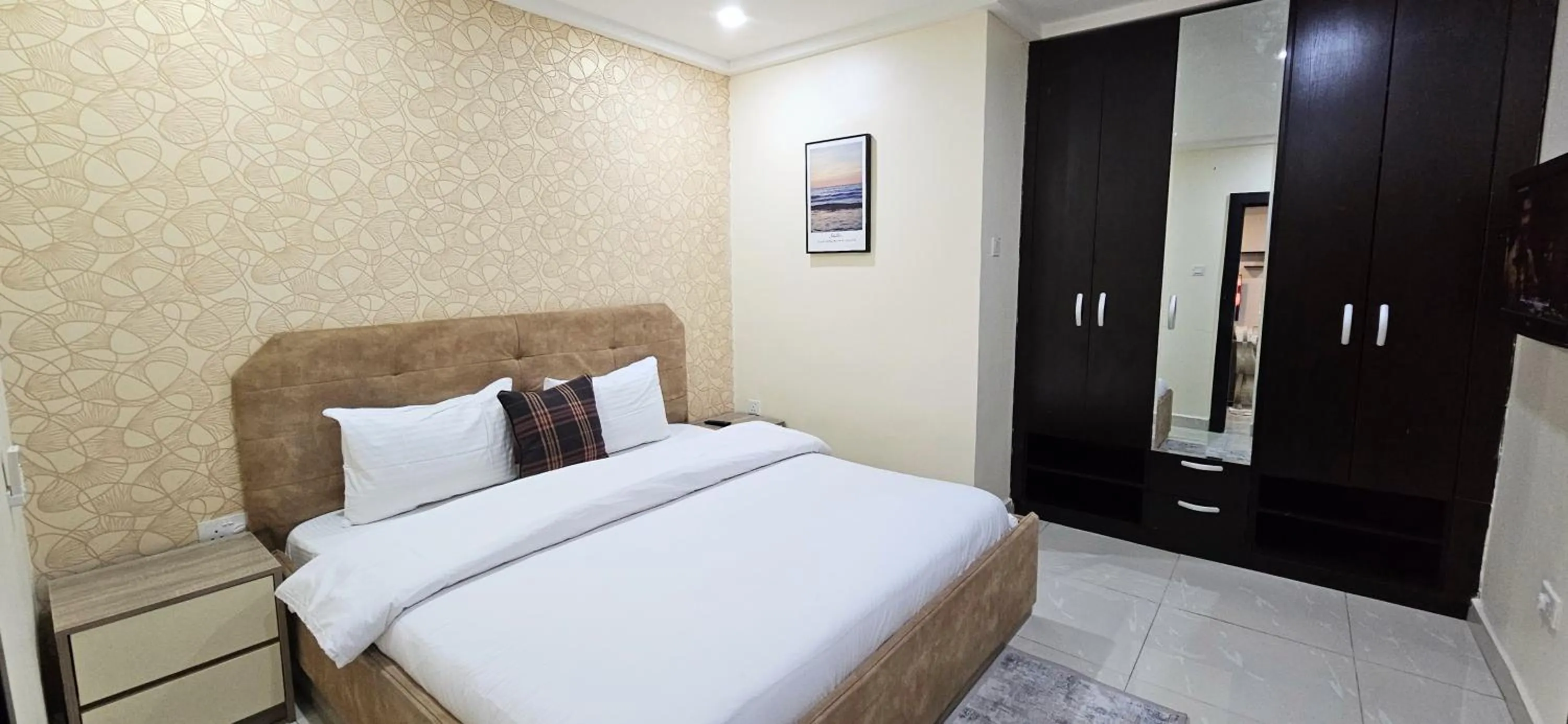 Bed in The Leneade - City Centre at Wuse 2