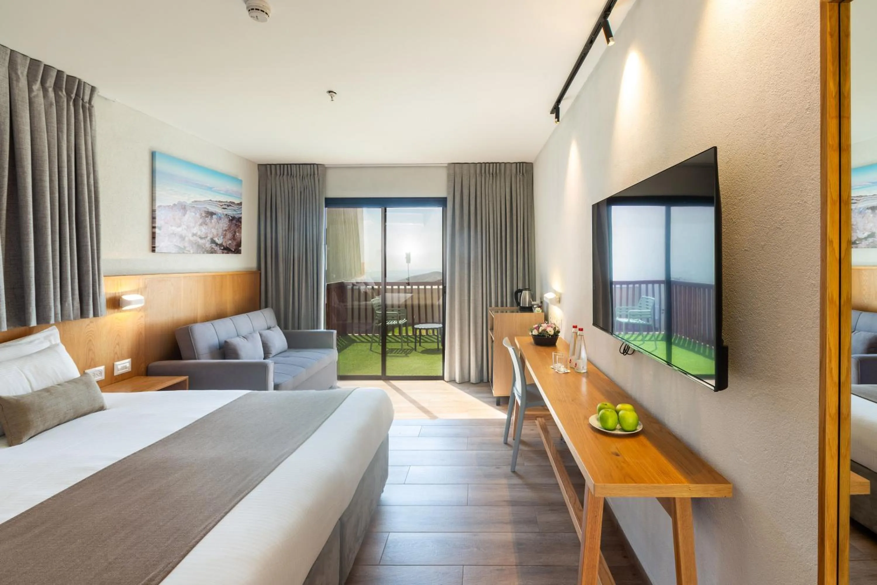 Coffee/tea facilities, Bed in Roxon Desert Arad