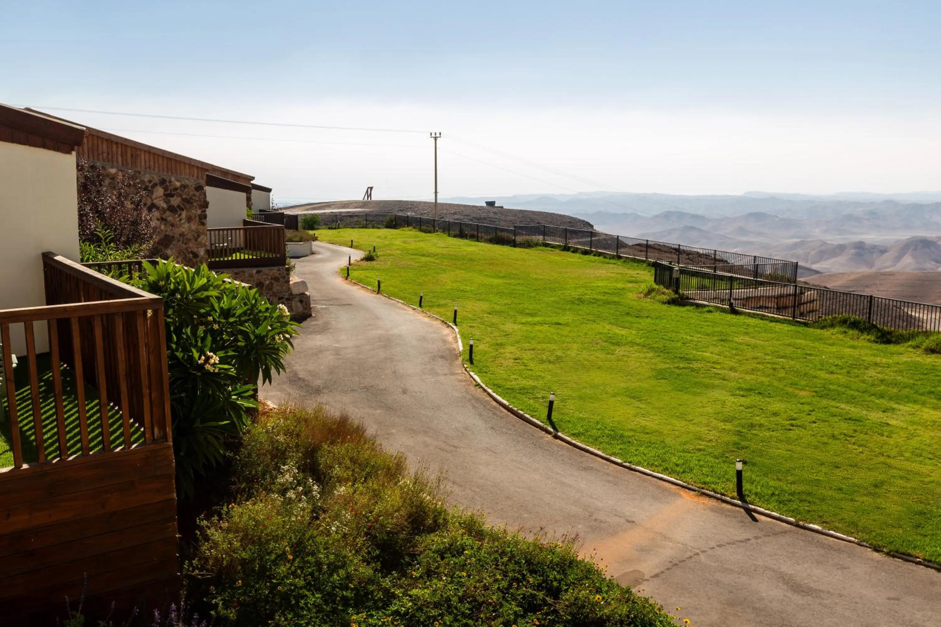 Mountain view in Roxon Desert Arad