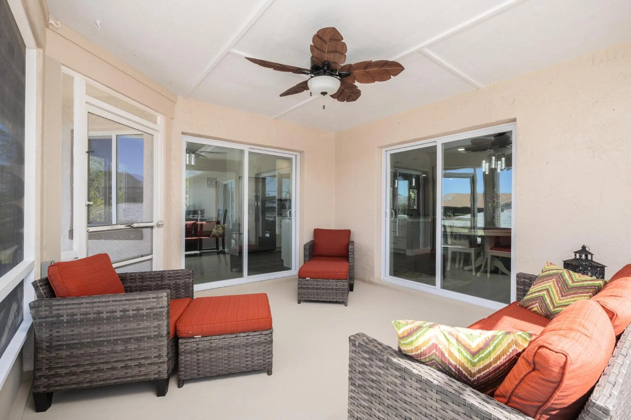 Property building in 9863SSLNGPCNH - Smooth Sailing