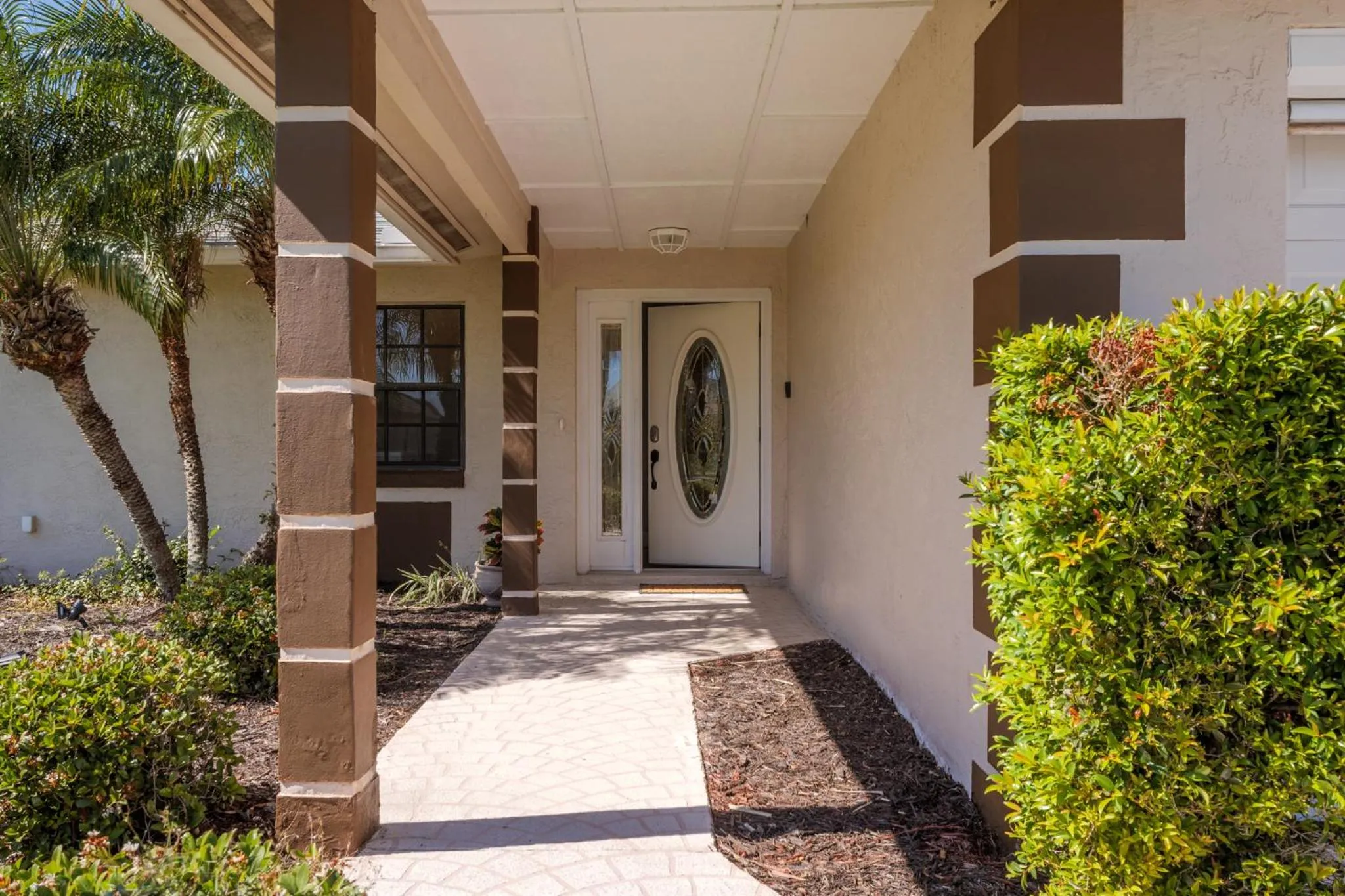 Property building in 9863SSLNGPCNH - Smooth Sailing