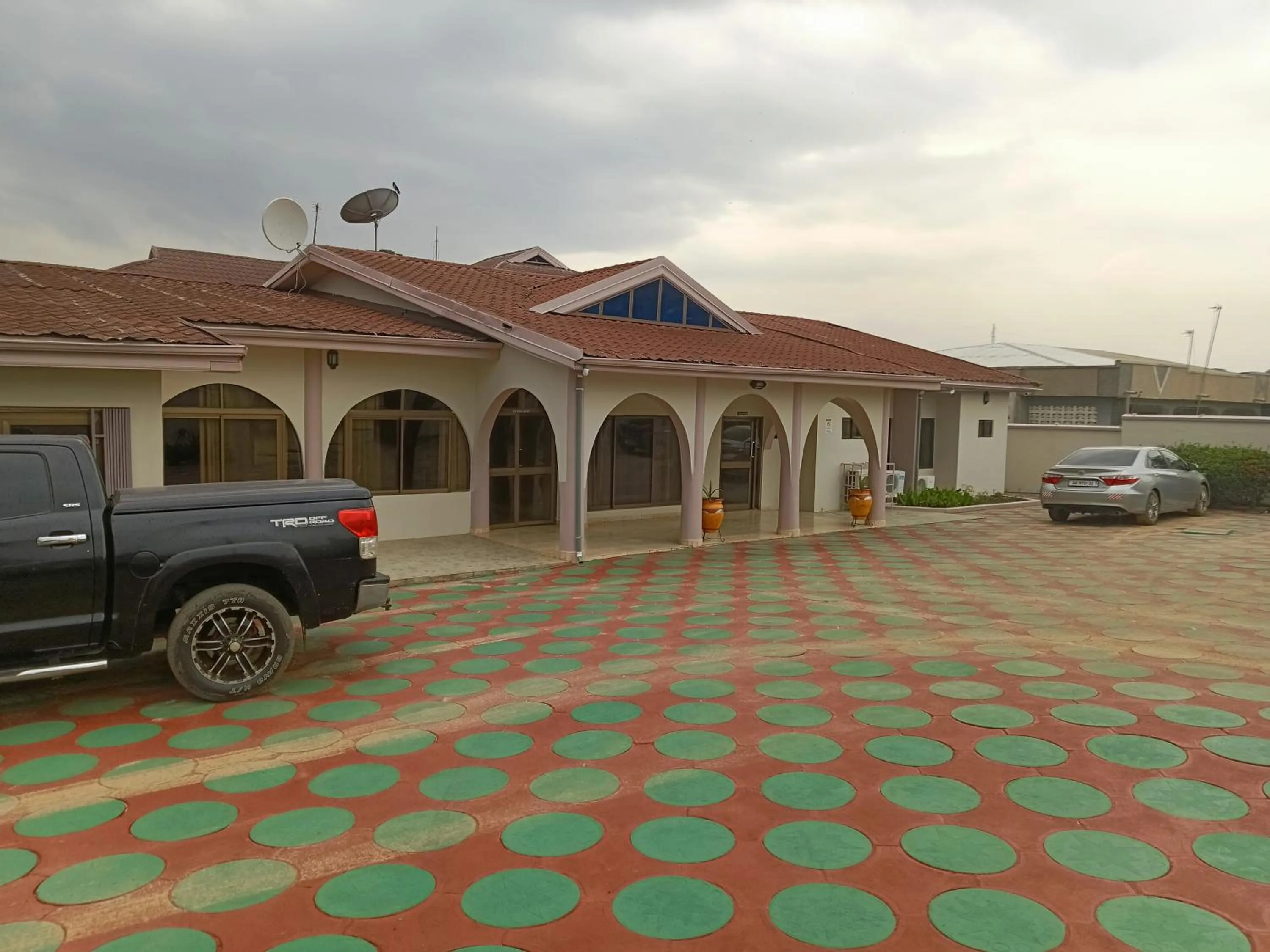 PRESTIGE Guesthouse ,Ksi