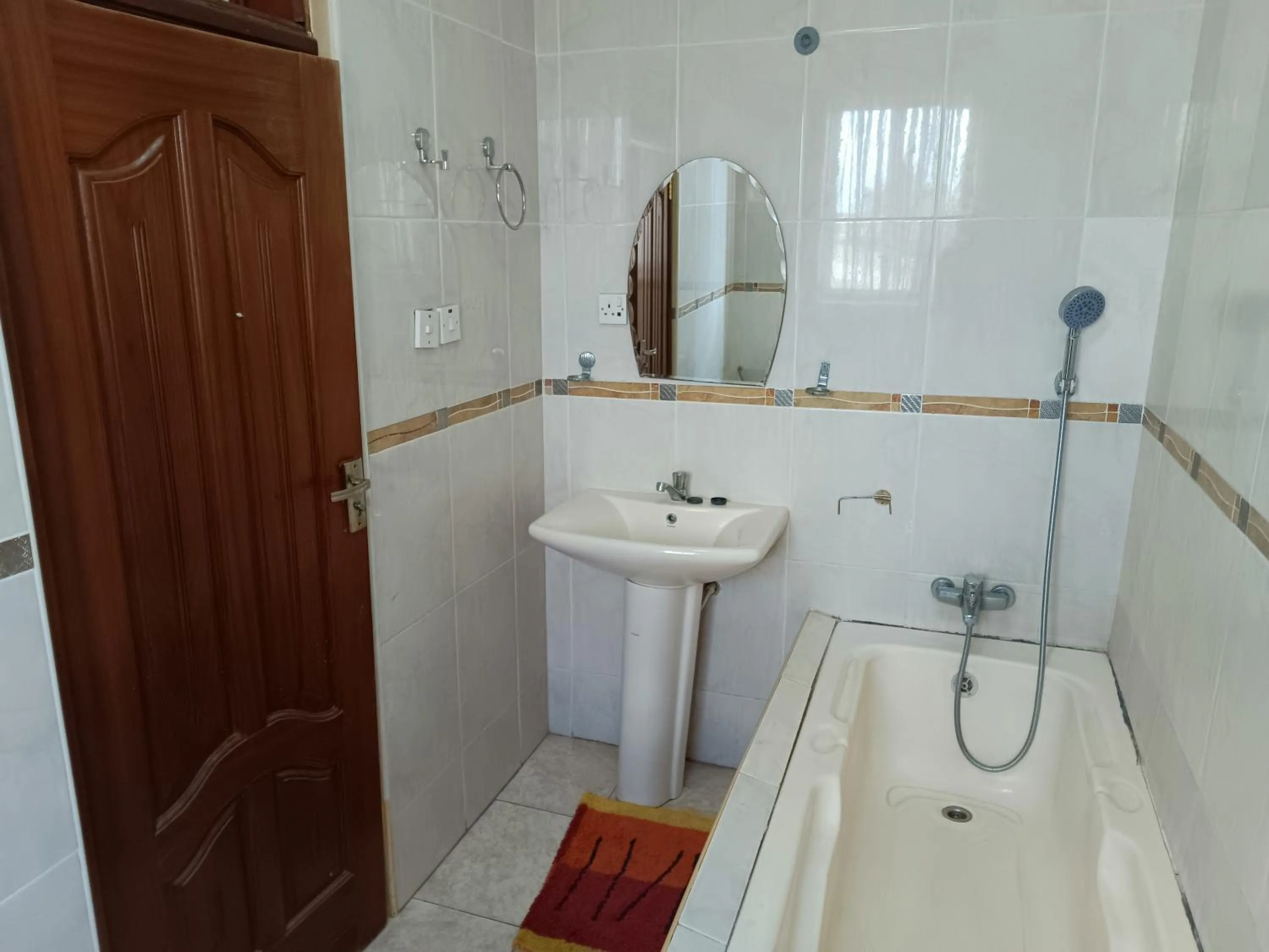 PRESTIGE Guesthouse ,Ksi