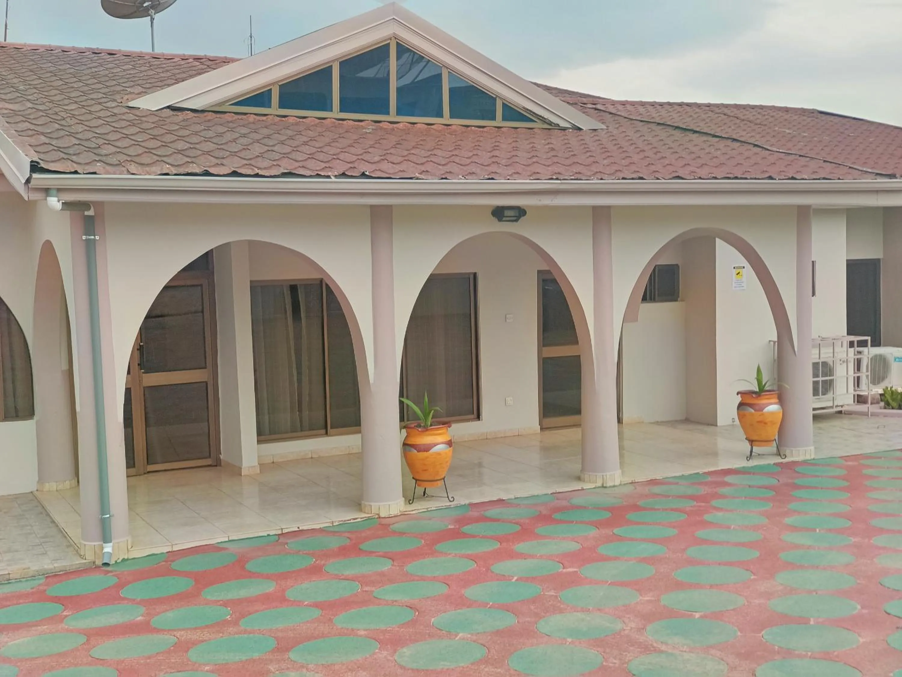 PRESTIGE Guesthouse ,Ksi