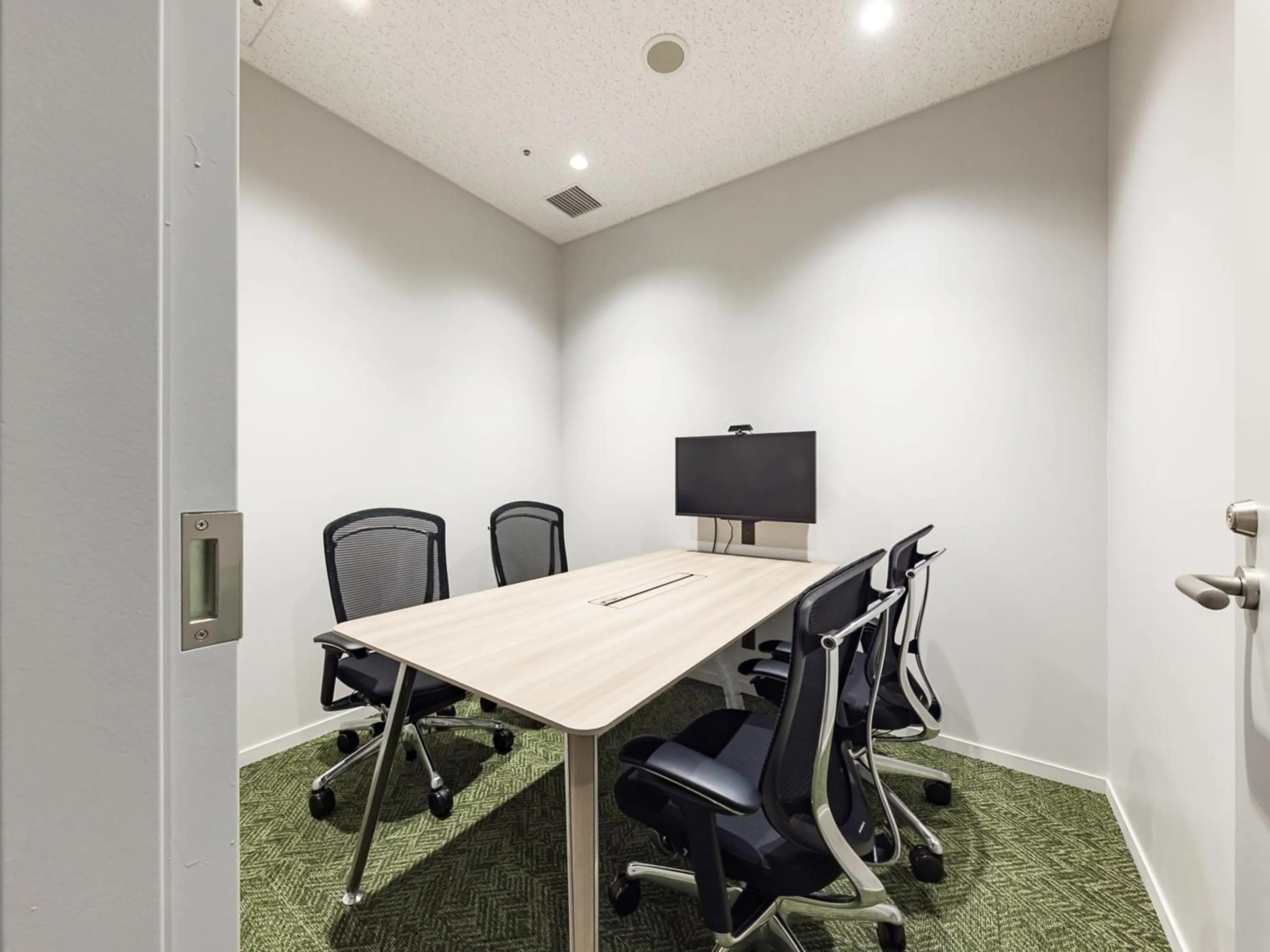 Area and facilities in &Here TOKYO UENO