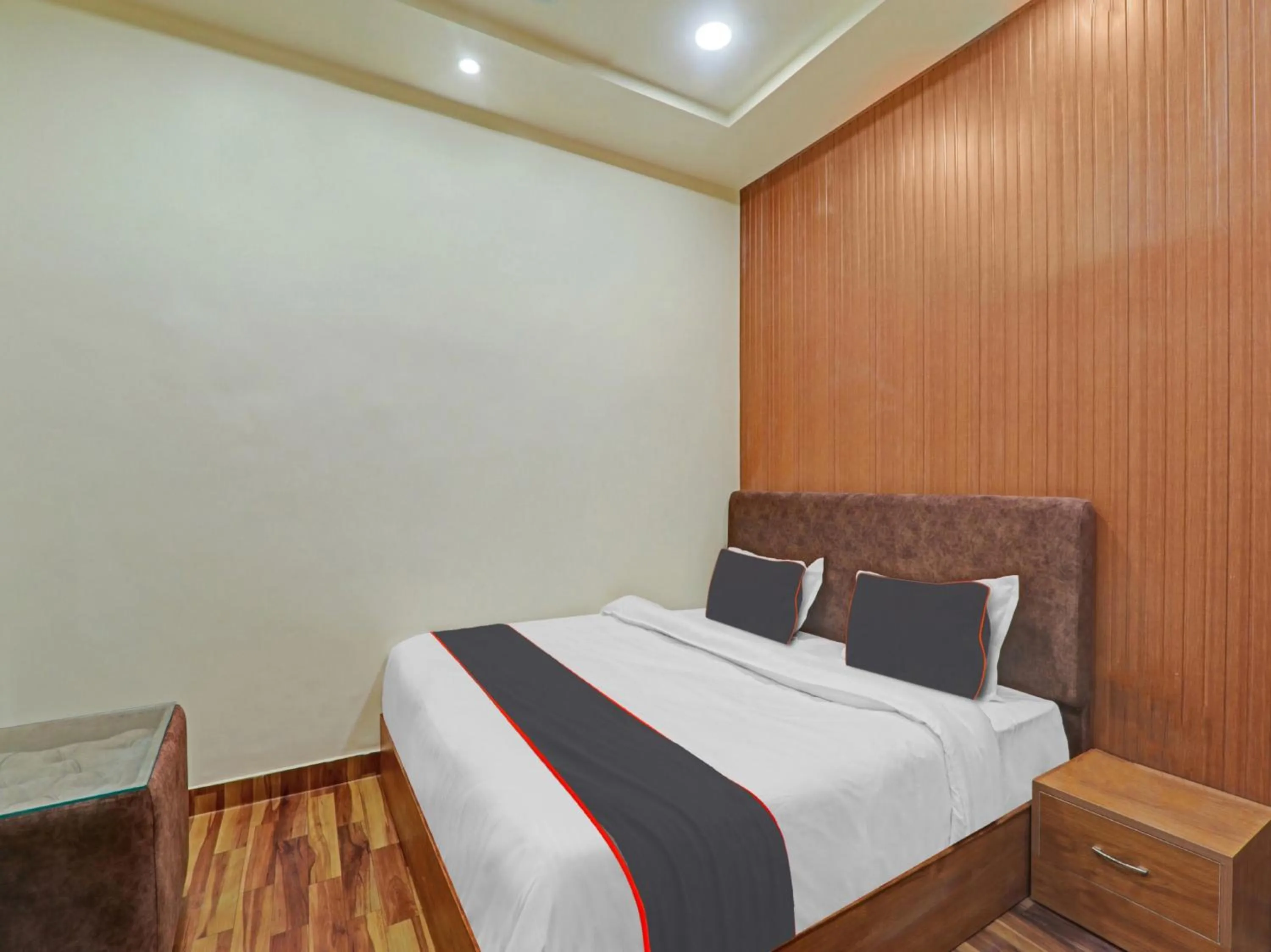 Bedroom, Bed in Hotel O The Ashiyana Inn