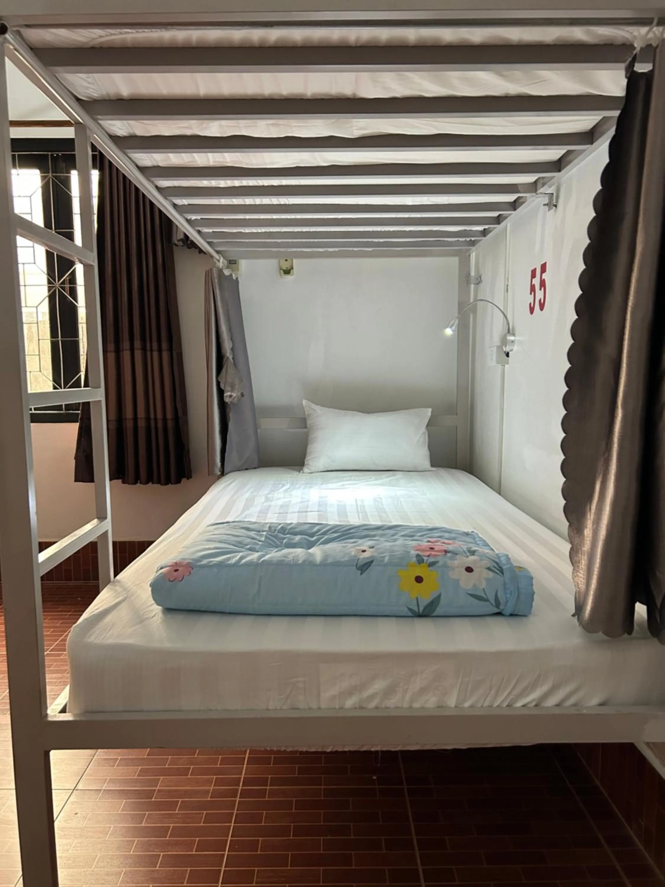 Bed in Vang Vieng Backpackers Hostel