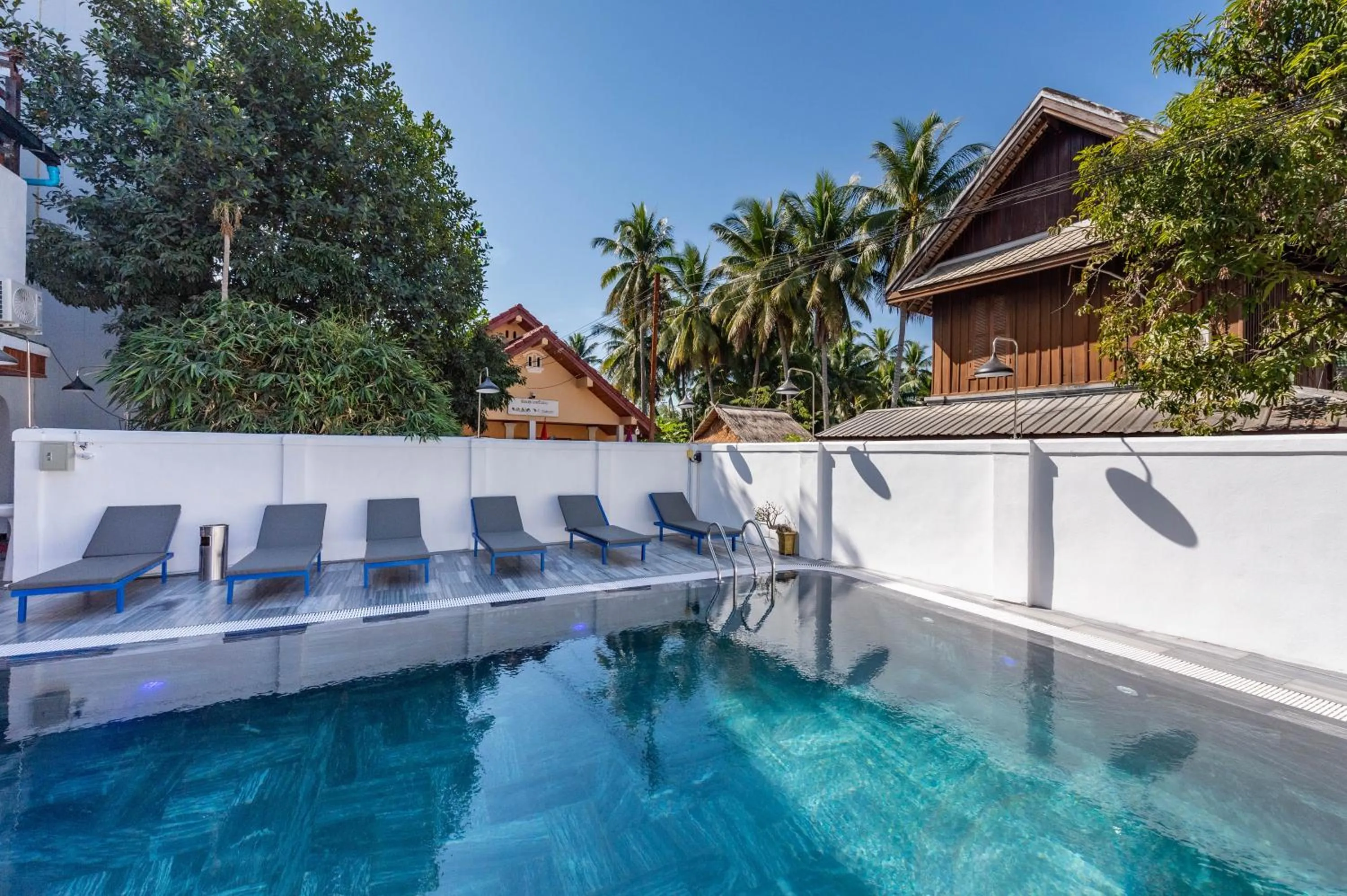 Day in LuangPrabang Center Hotel