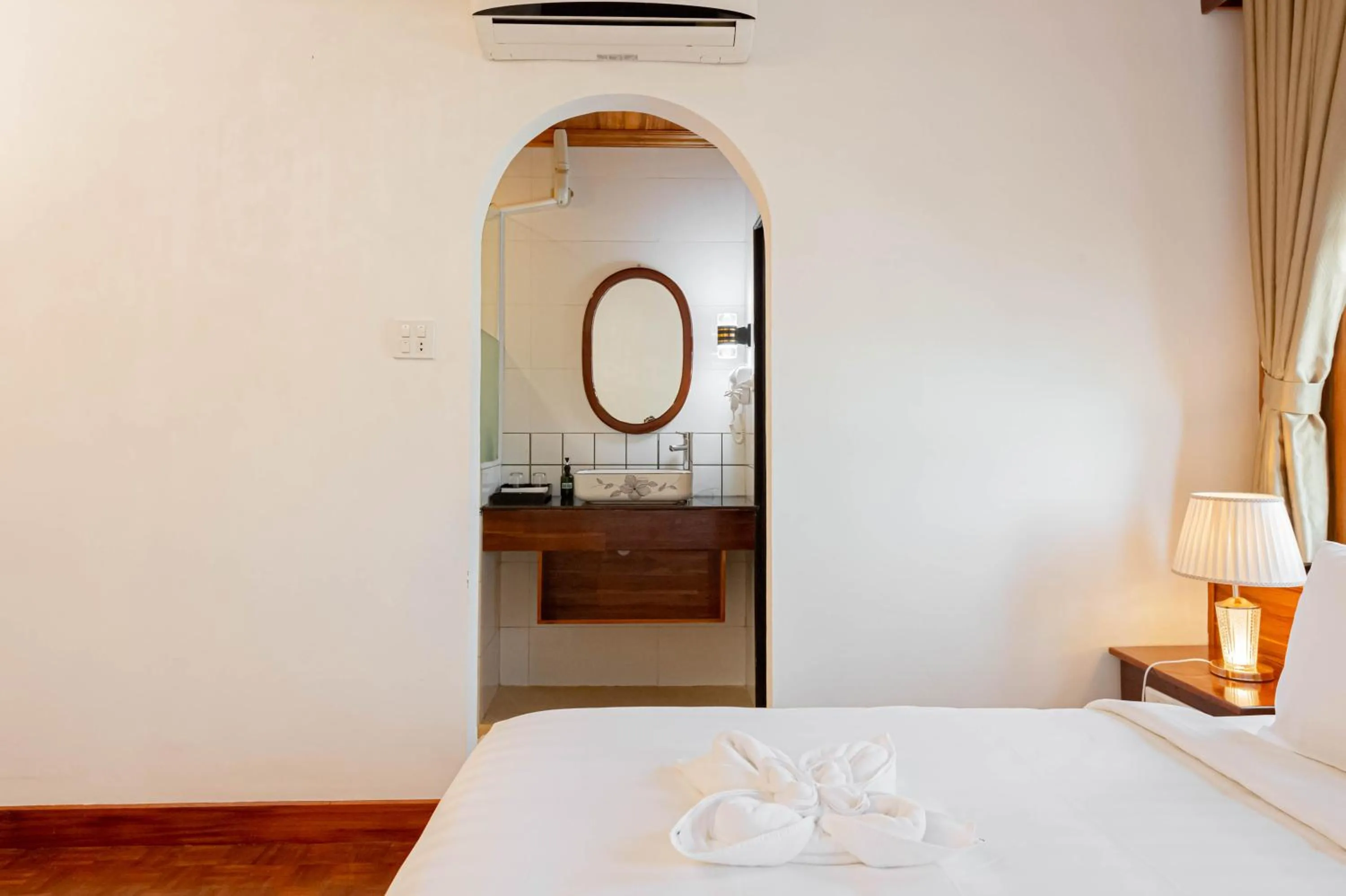 Bed in LuangPrabang Center Hotel