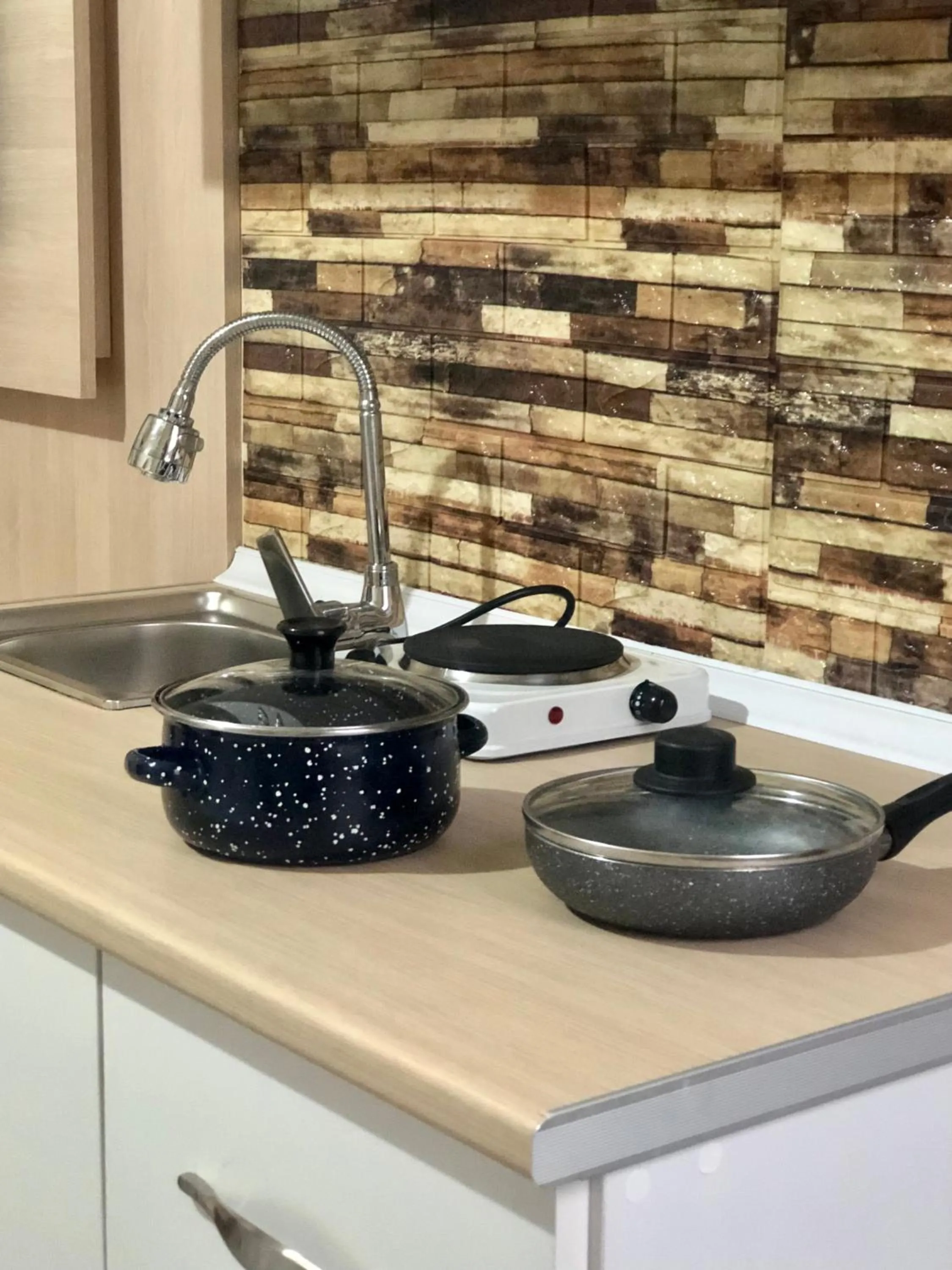 Kitchen or kitchenette in Hotel My Rose