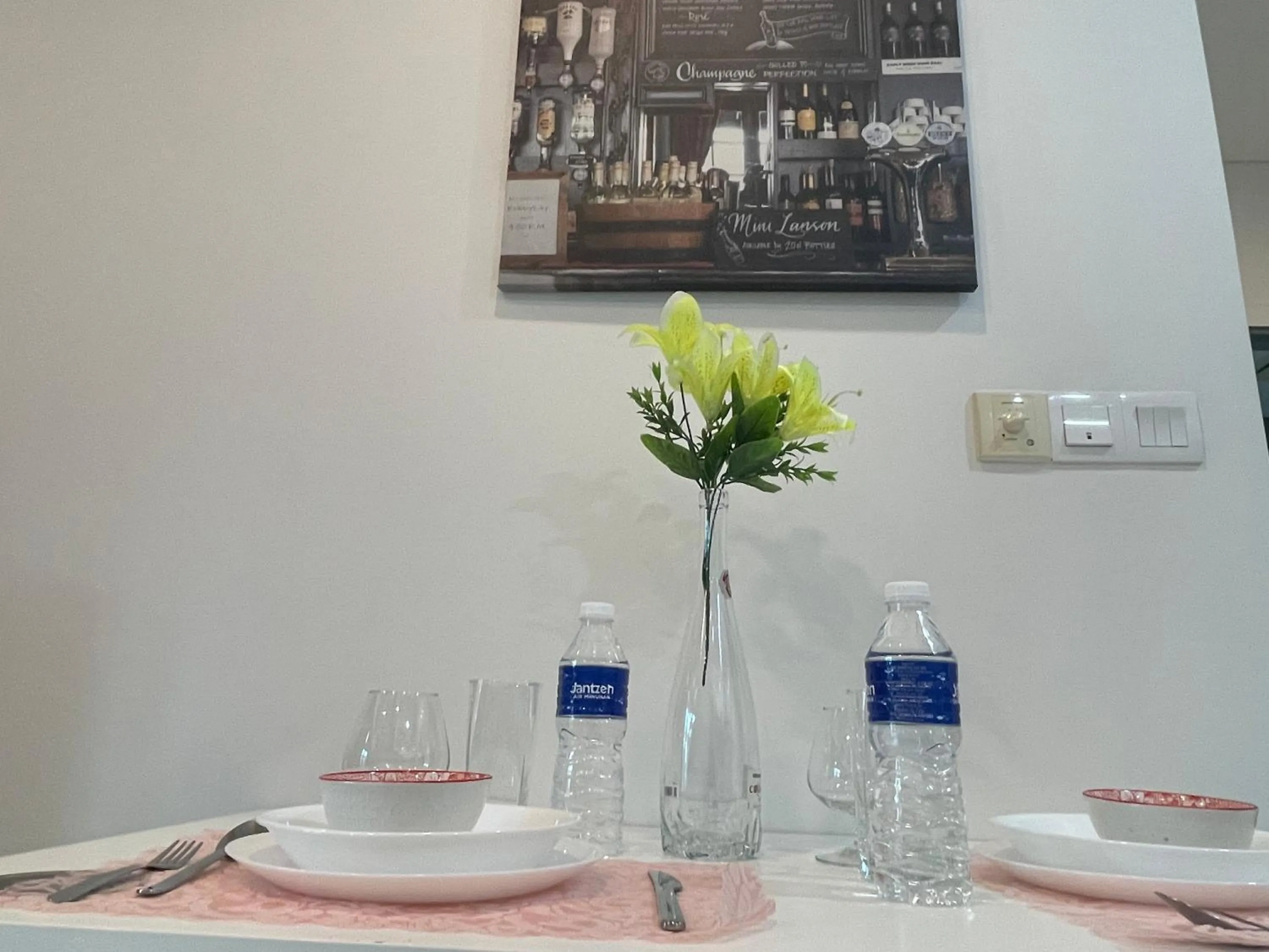 Dining area in Mercu Summer Suite KLCC by Kuminshu