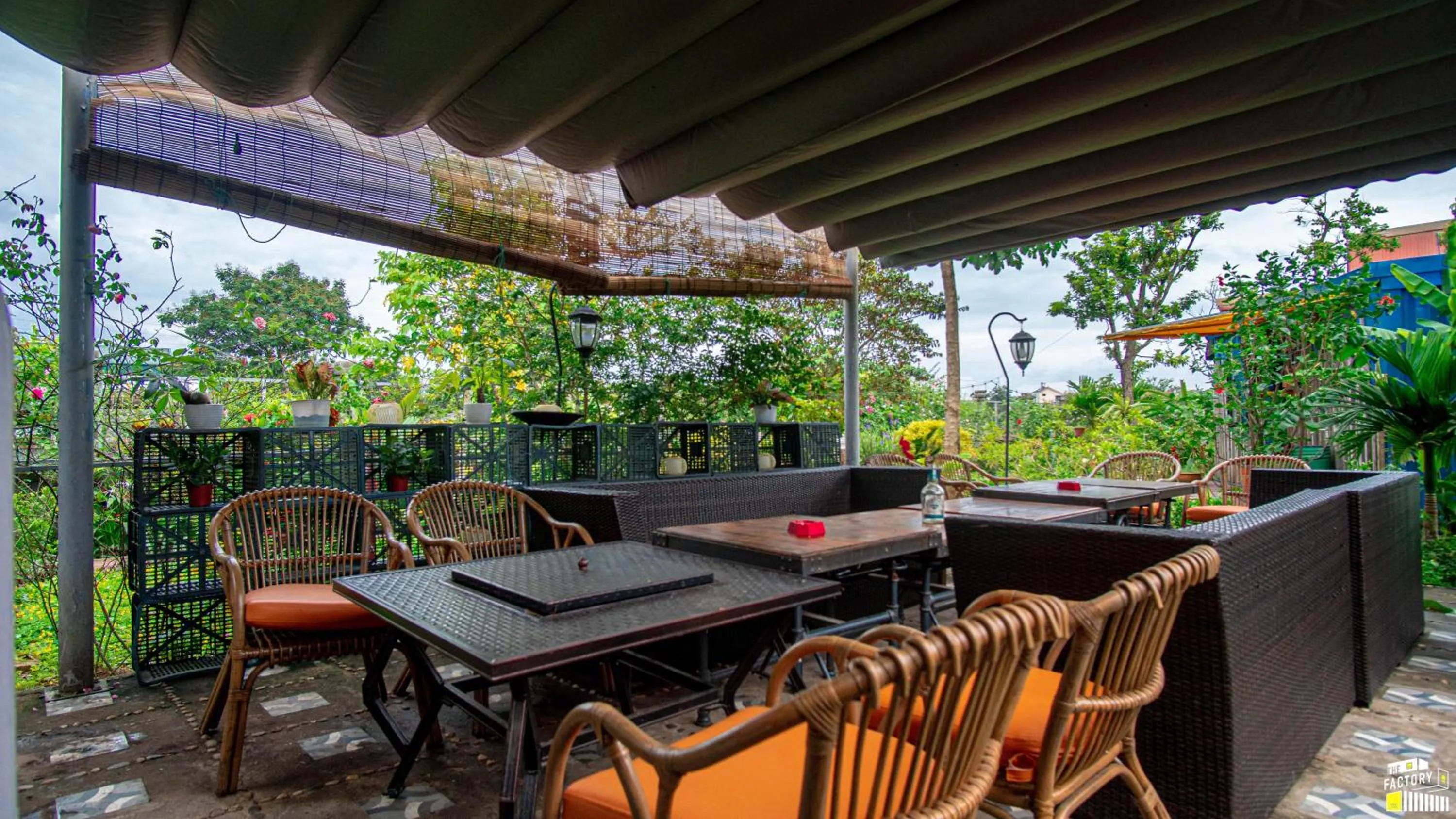 Patio in The Factory Ba Vì