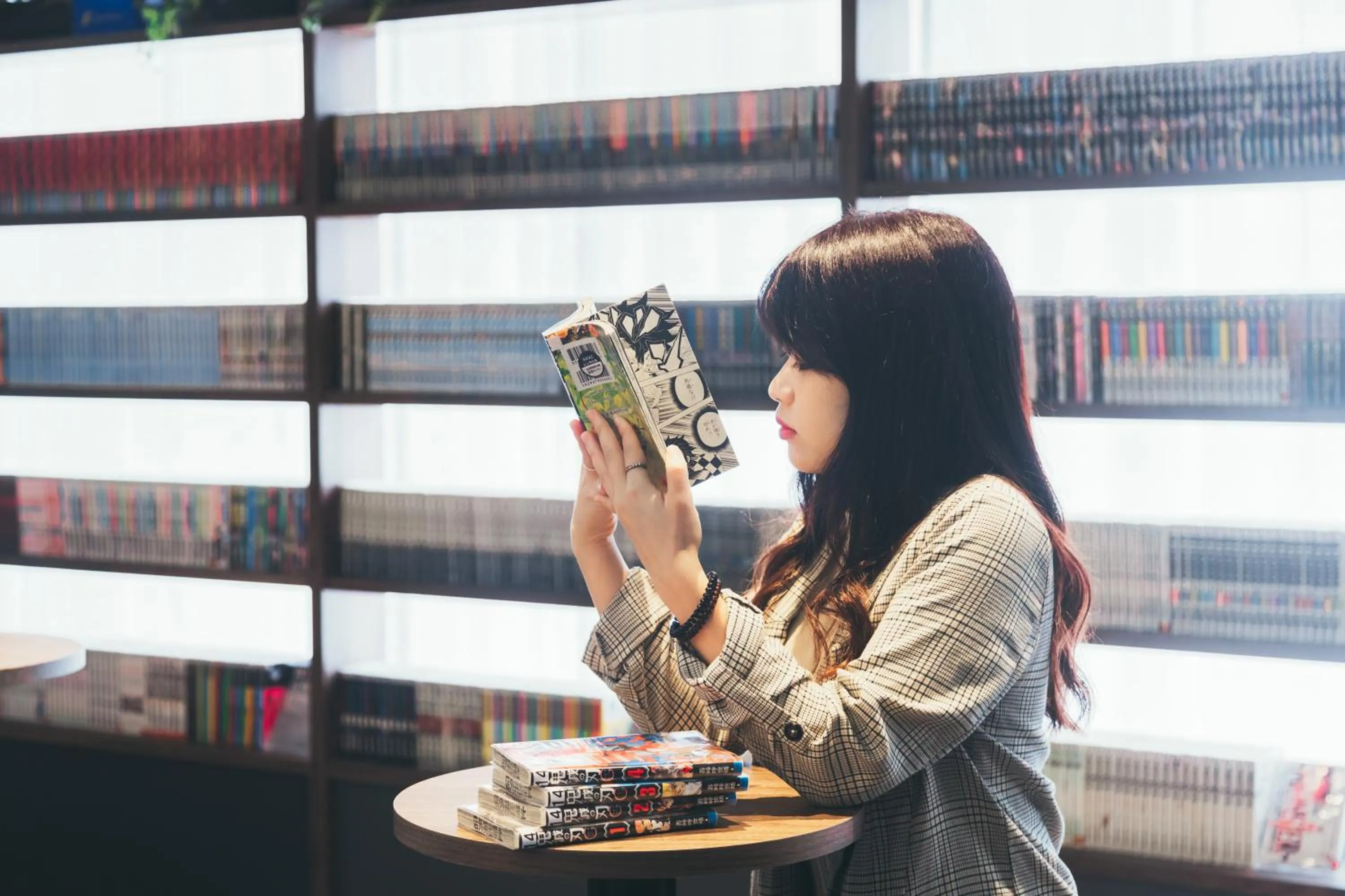 Lobby or reception in Quintessa Hotel Kokura Comic & Books