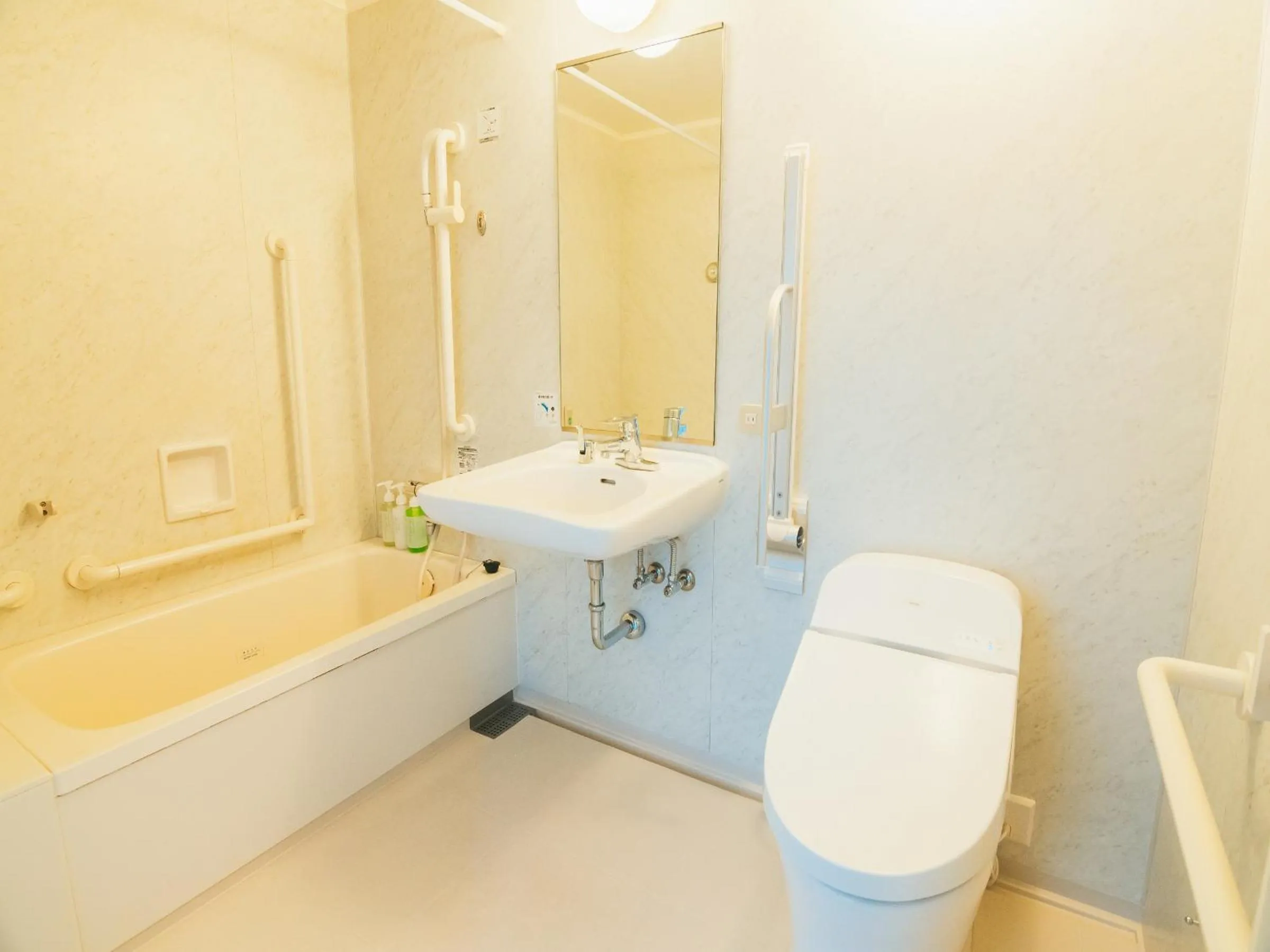 Bathroom in Quintessa Hotel Kokura Comic & Books