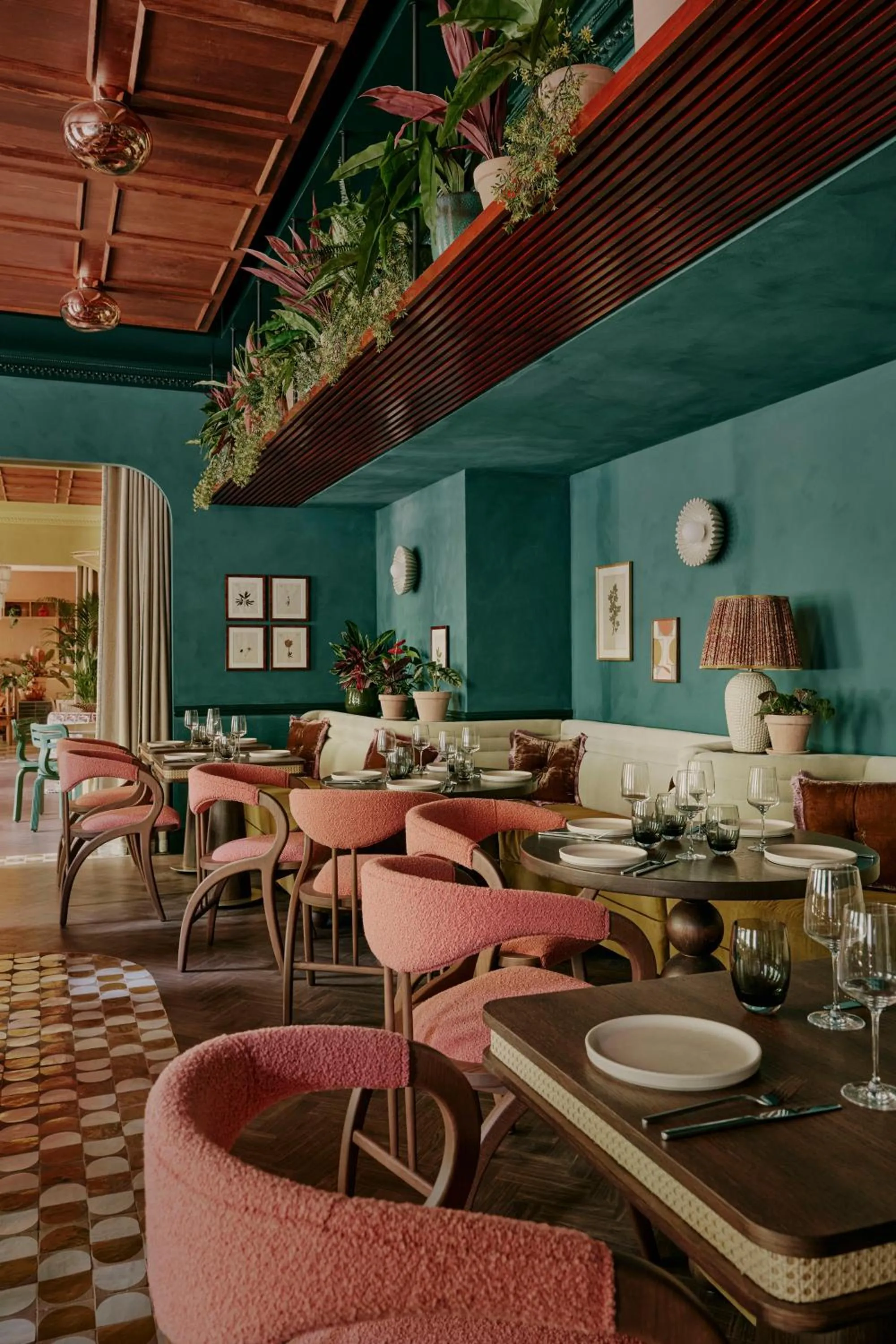 Restaurant/places to eat in Ember Locke Kensington