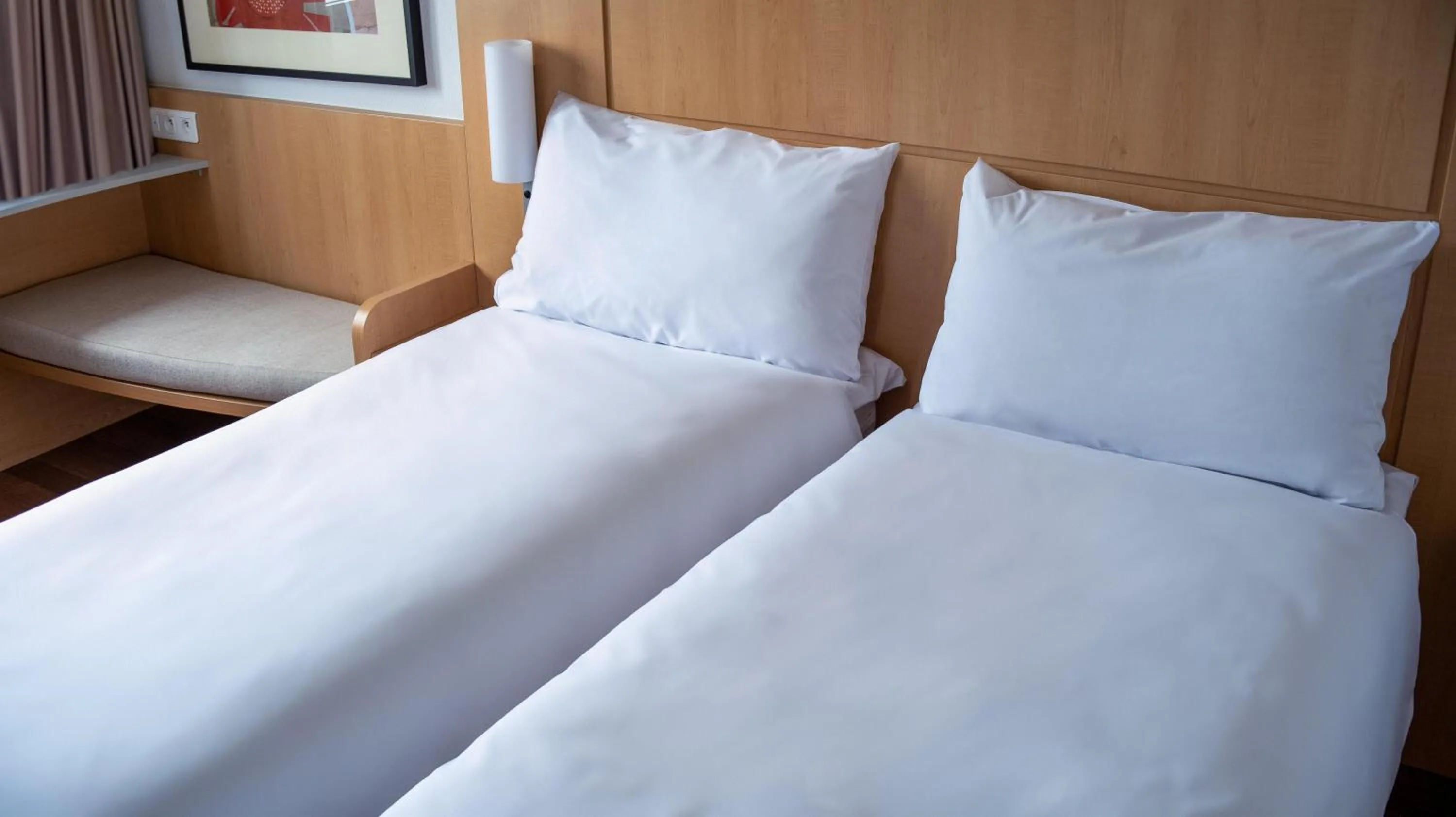 Photo of the whole room, Bed in B&B HOTEL Kielce Centrum