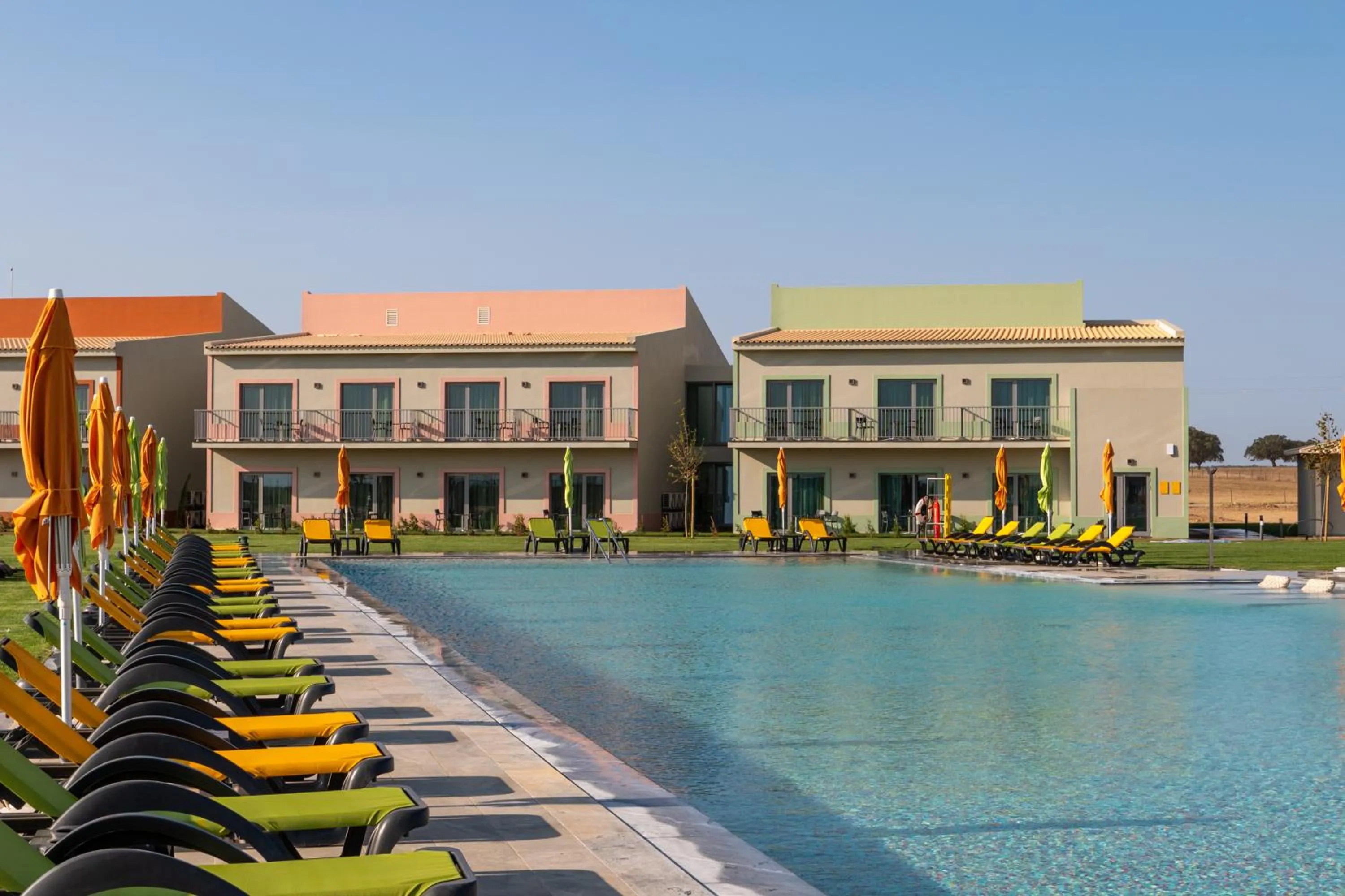 Swimming pool in Vila Gale Nep Kids